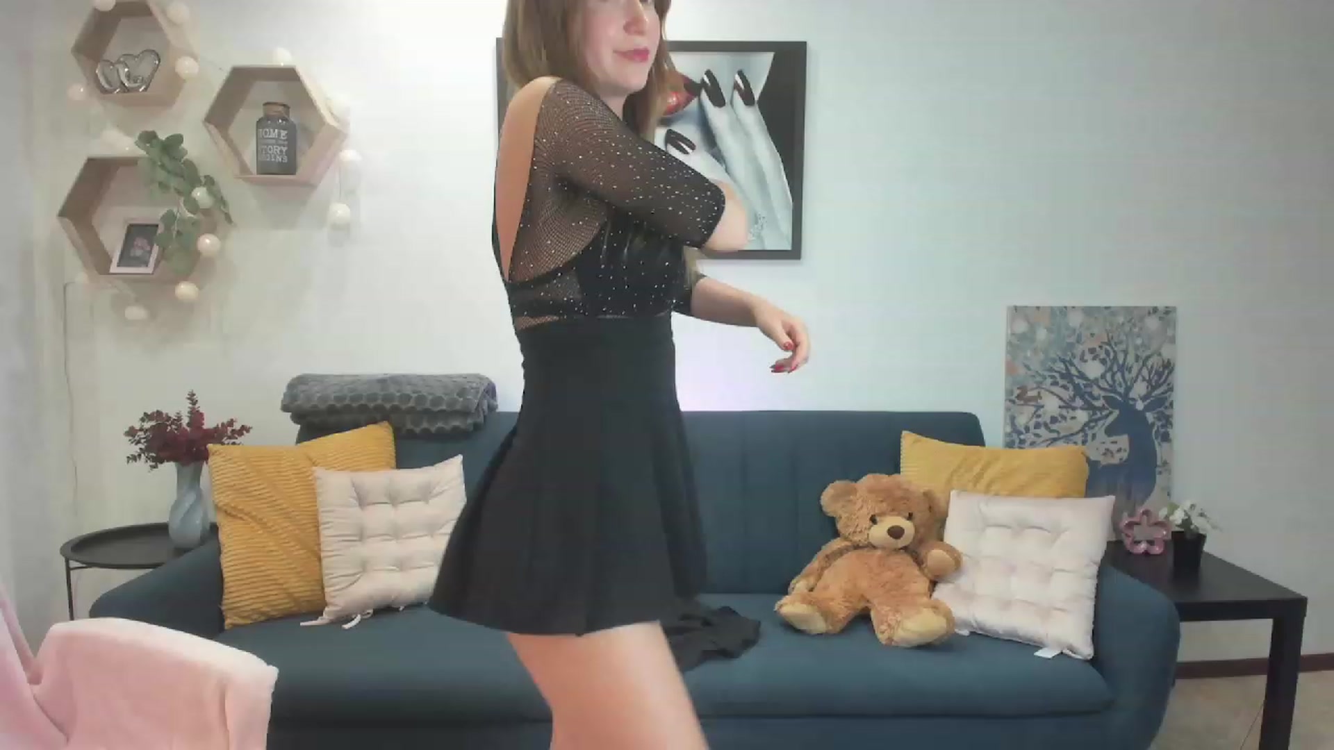 Gallery image thumbnail from Amia_Miley18's myfreecams stream on, 07/04/2023, 22:43 image 4 of 20