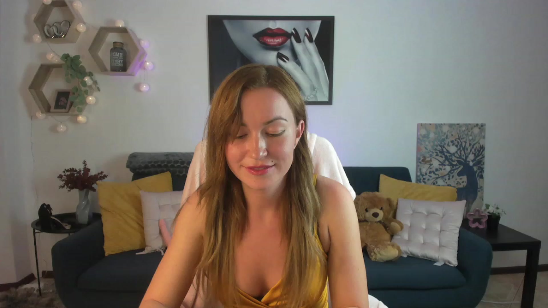 Gallery image thumbnail from Amia_Miley18's myfreecams stream on, 07/05/2023, 19:46 image 18 of 20