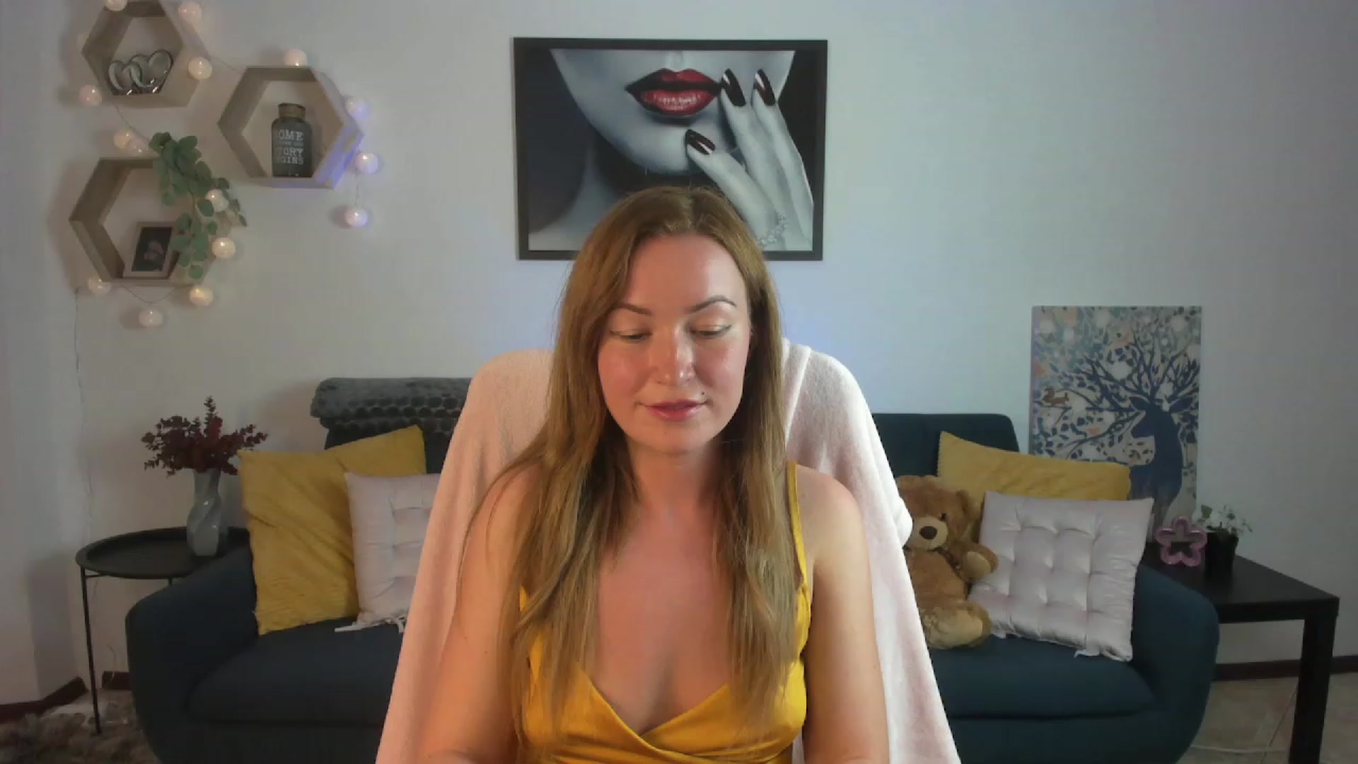 Gallery image thumbnail from Amia_Miley18's myfreecams stream on, 07/05/2023, 20:31 image 6 of 20