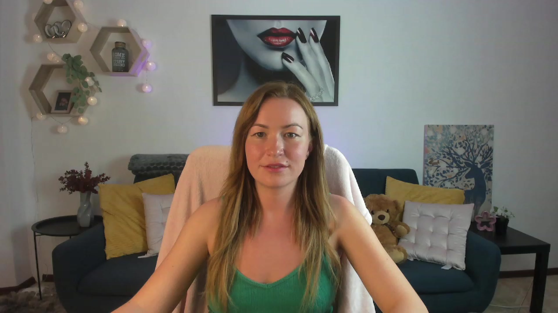Gallery image thumbnail from Amia_Miley18's myfreecams stream on, 07/05/2023, 21:37 image 14 of 20