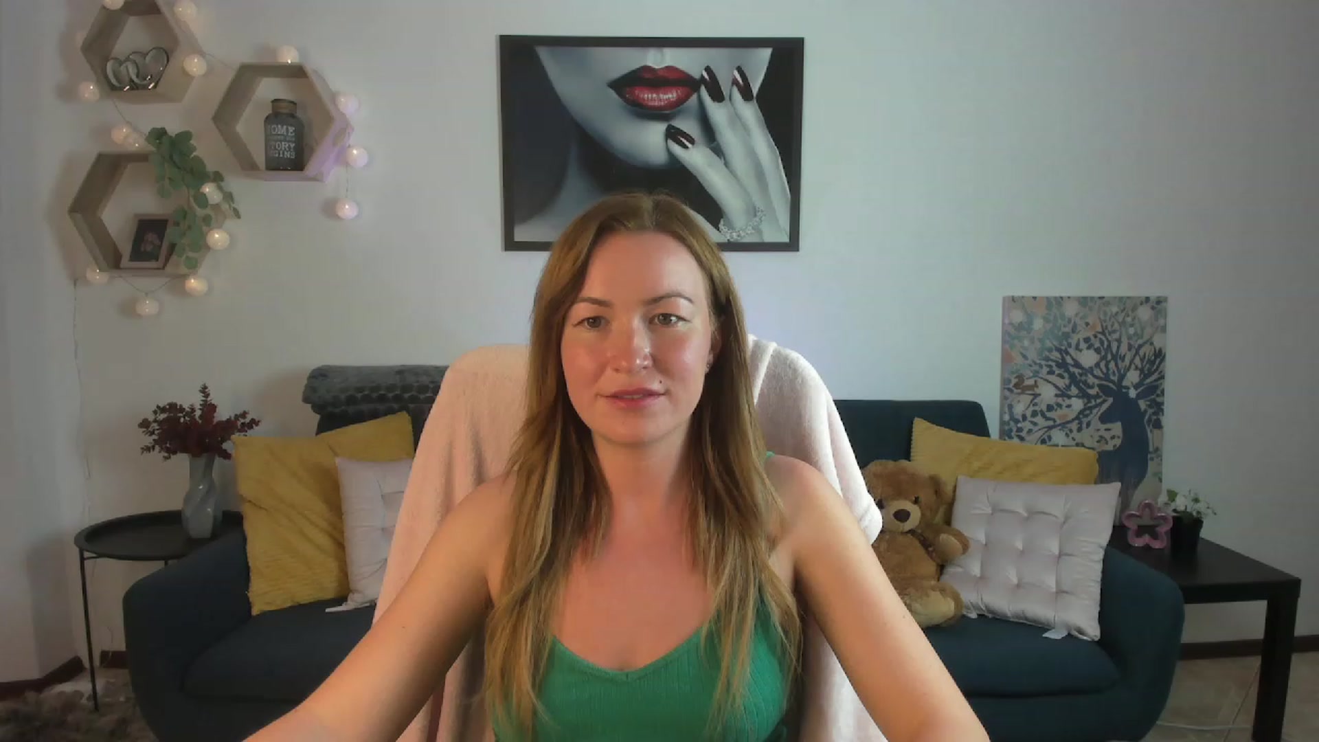 Gallery image thumbnail from Amia_Miley18's myfreecams stream on, 07/05/2023, 21:37 image 16 of 20