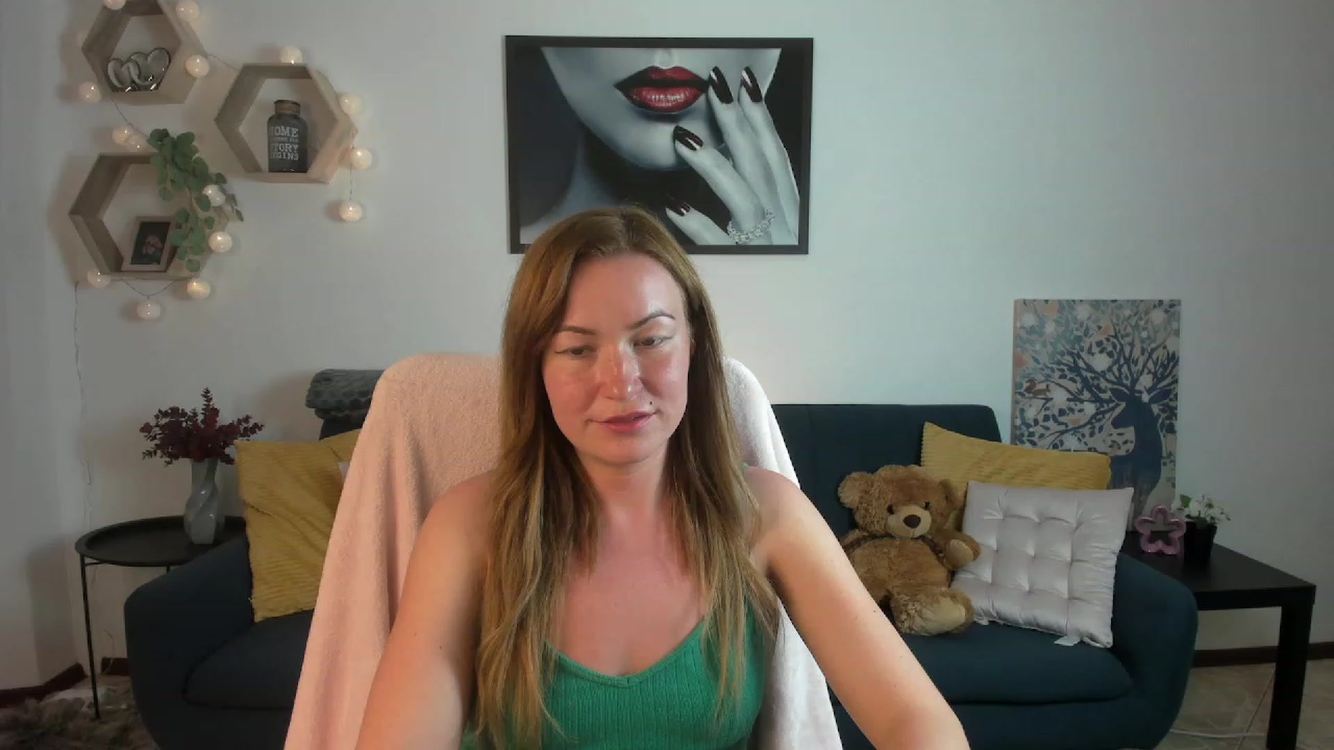 Gallery image thumbnail from Amia_Miley18's myfreecams stream on, 07/05/2023, 21:37 image 18 of 20