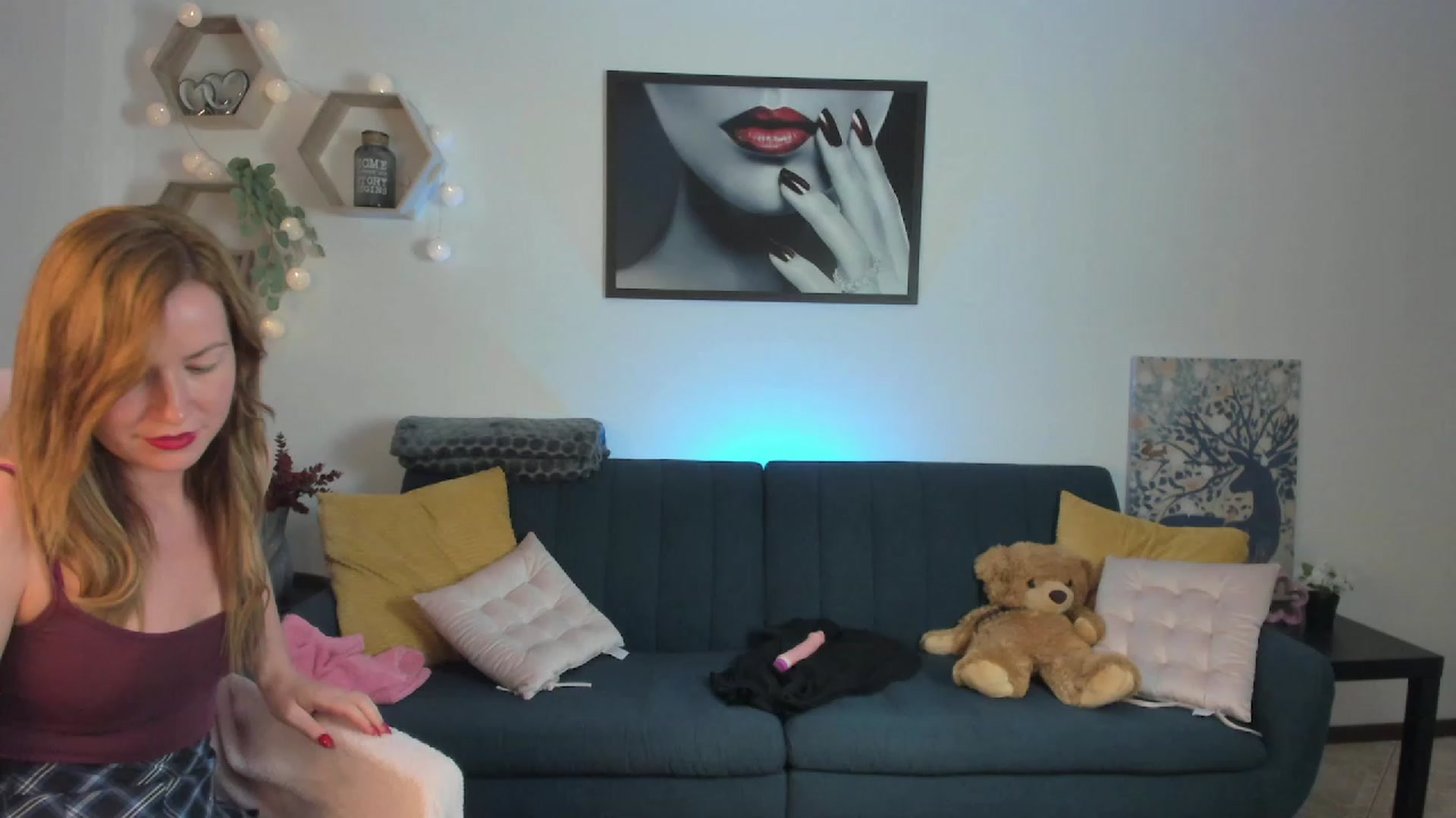 Gallery image thumbnail from Amia_Miley18's myfreecams stream on, 07/08/2023, 01:52 image 12 of 20