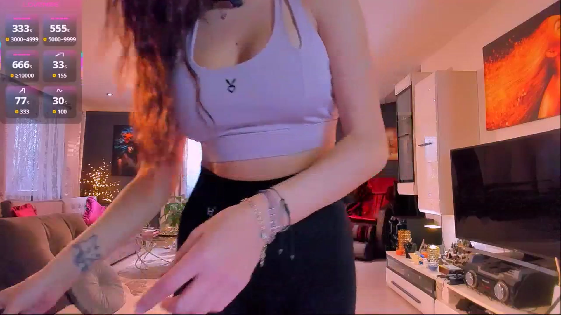 Gallery image thumbnail from Amidachris's myfreecams stream on, 12/25/2025, 07:10 image 14 of 20