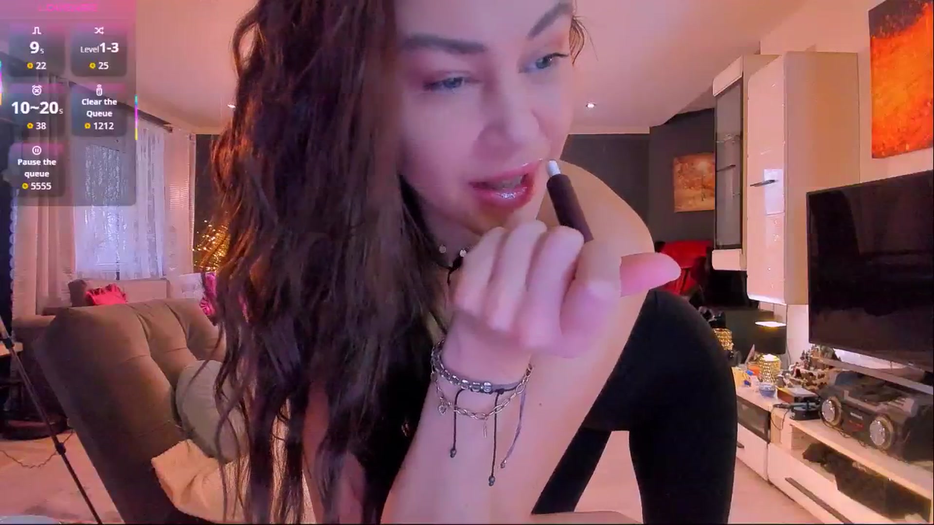 Gallery image thumbnail from Amidachris's myfreecams stream on, 12/25/2025, 07:10 image 15 of 20