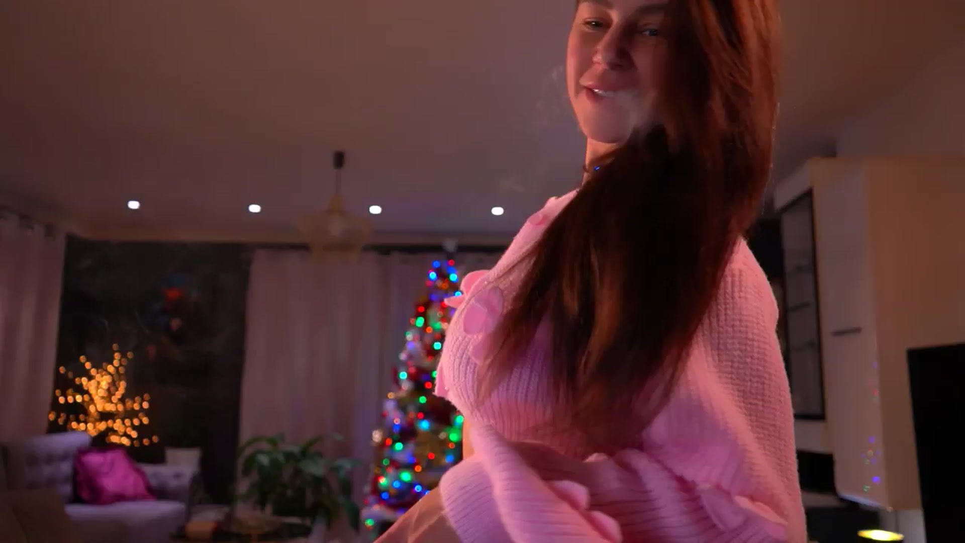 Gallery image thumbnail from Amidachris's myfreecams stream on, 12/31/2025, 24:13 image 2 of 20