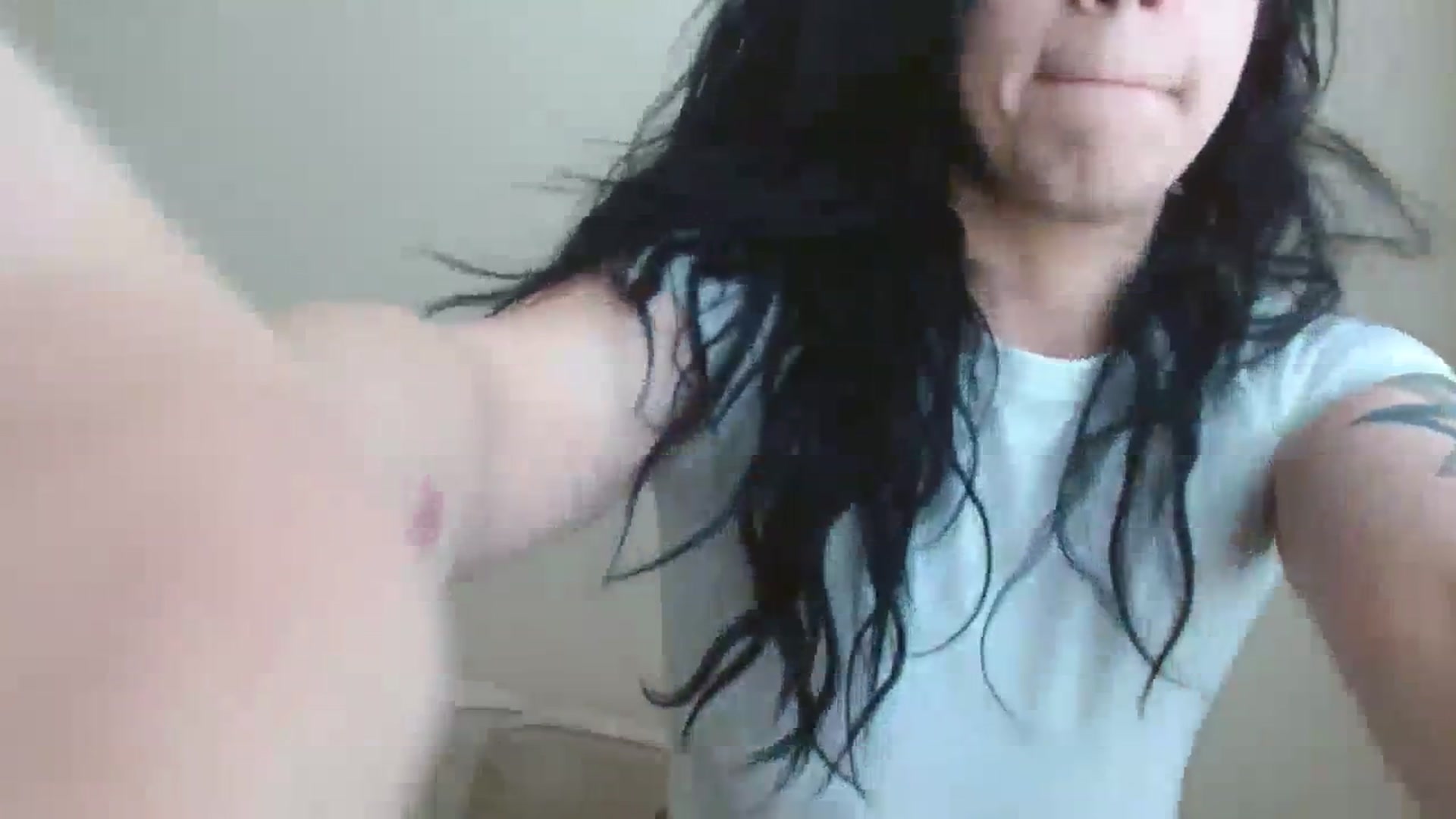 Gallery image thumbnail from Amilustxx's myfreecams stream on, 02/20/2024, 15:42 image 12 of 20