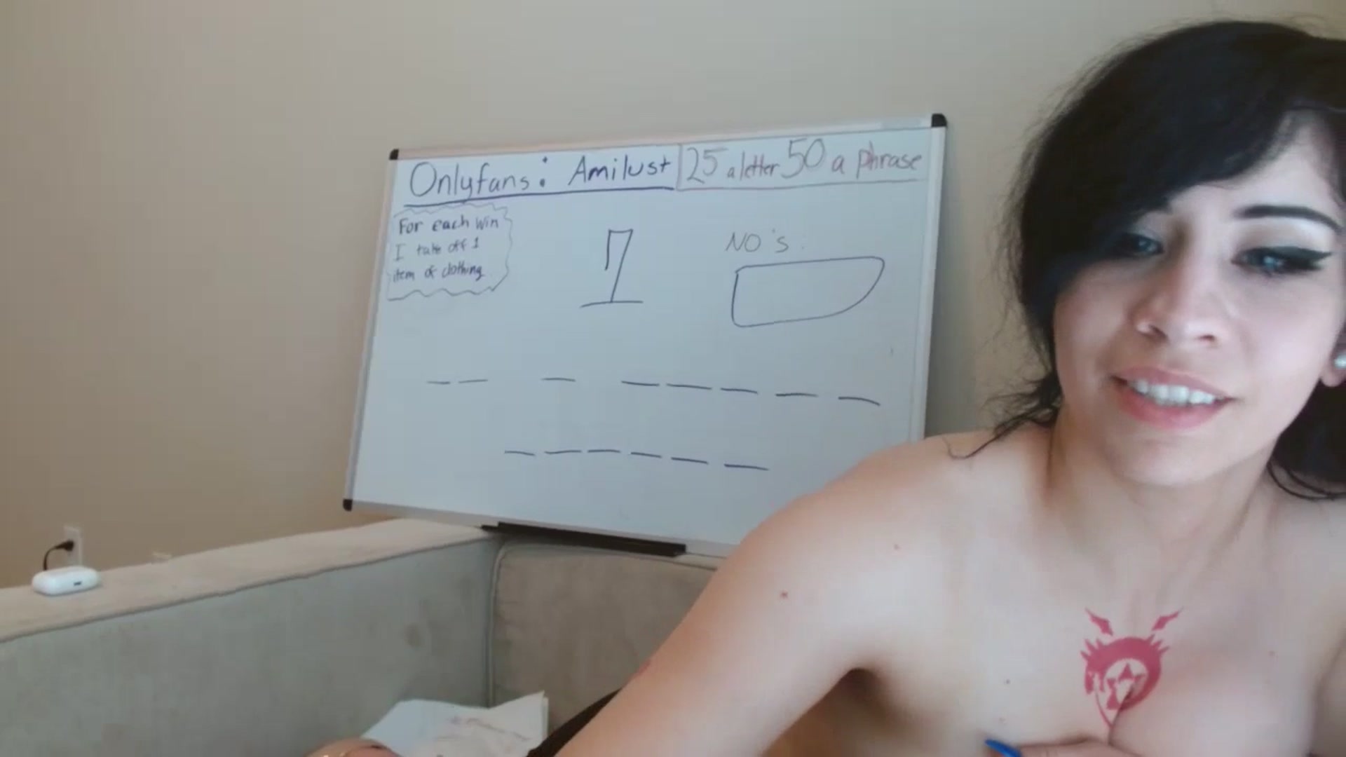 Gallery image thumbnail from Amilustxx's myfreecams stream on, 02/28/2024, 18:05 image 3 of 20