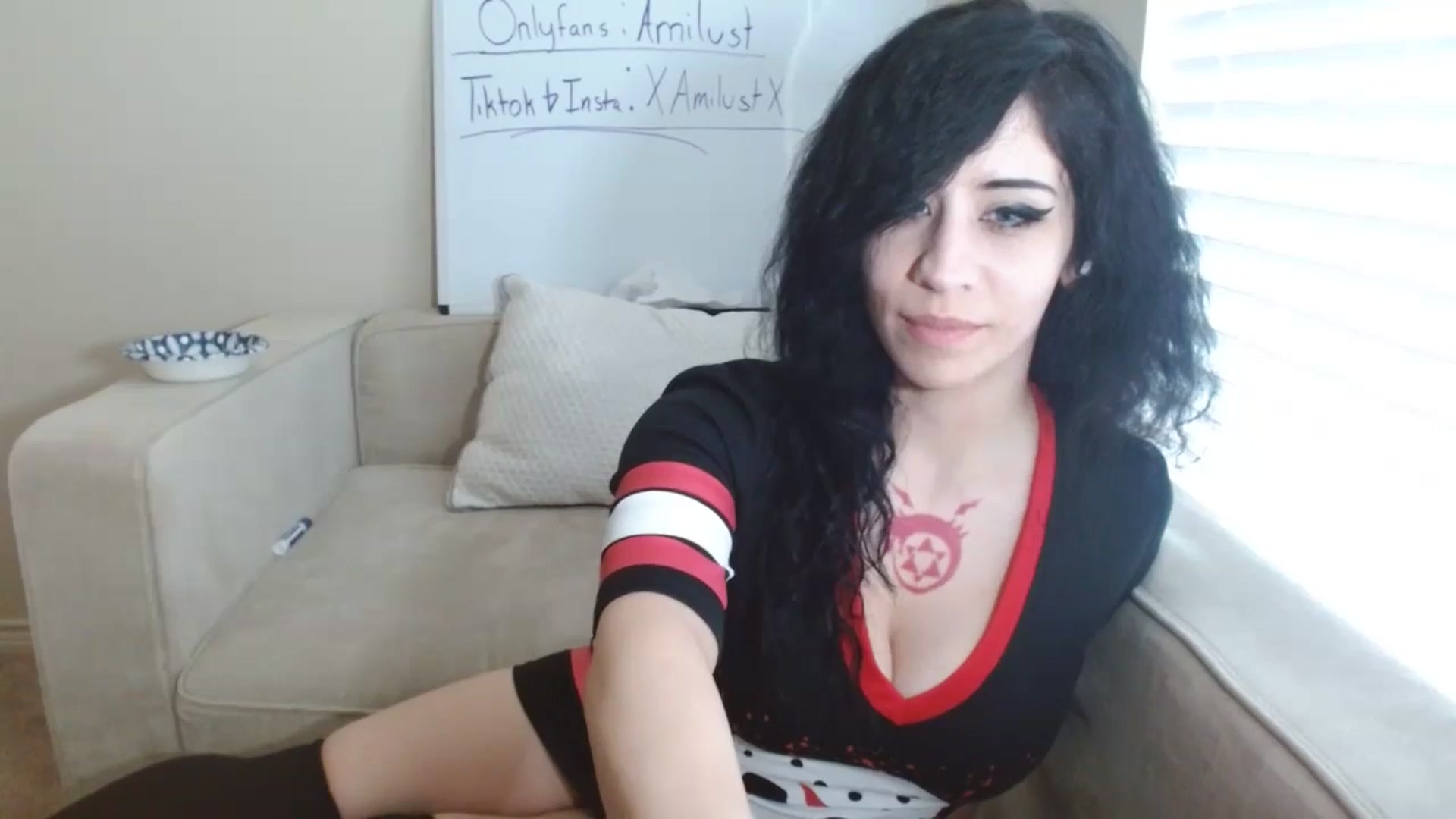 Gallery image thumbnail from Amilustxx's myfreecams stream on, 02/29/2024, 19:44 image 9 of 20