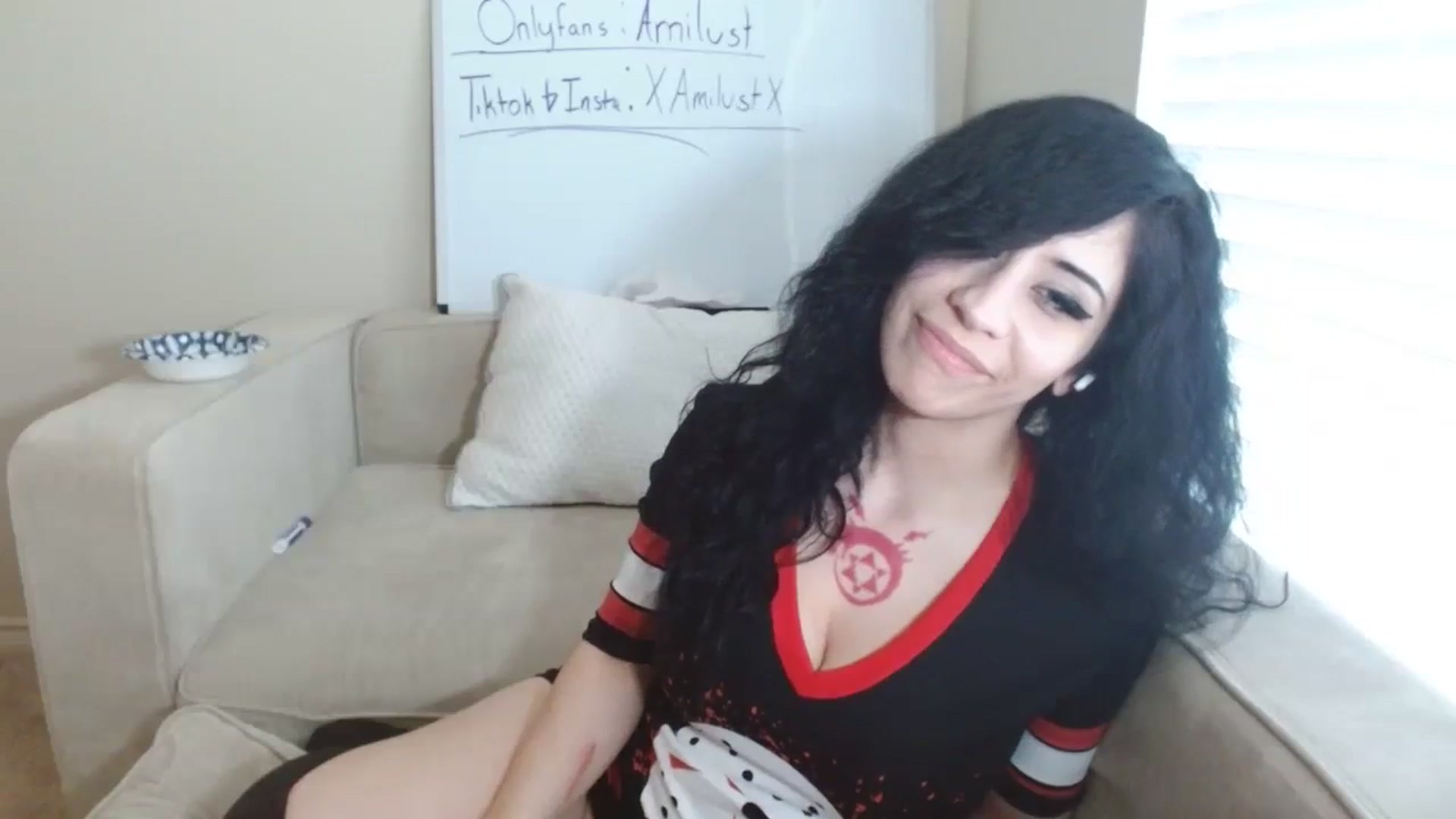 Gallery image thumbnail from Amilustxx's myfreecams stream on, 02/29/2024, 19:44 image 14 of 20