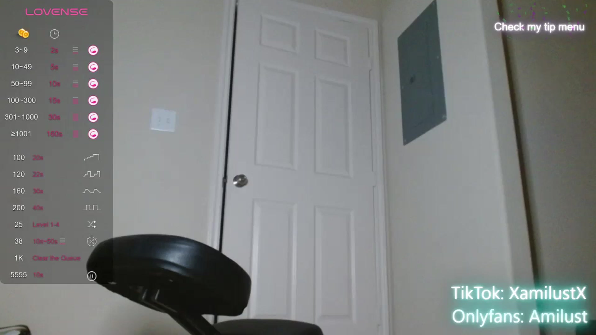 Gallery image thumbnail from Amilustxx's myfreecams stream on, 03/14/2024, 01:06 image 10 of 20