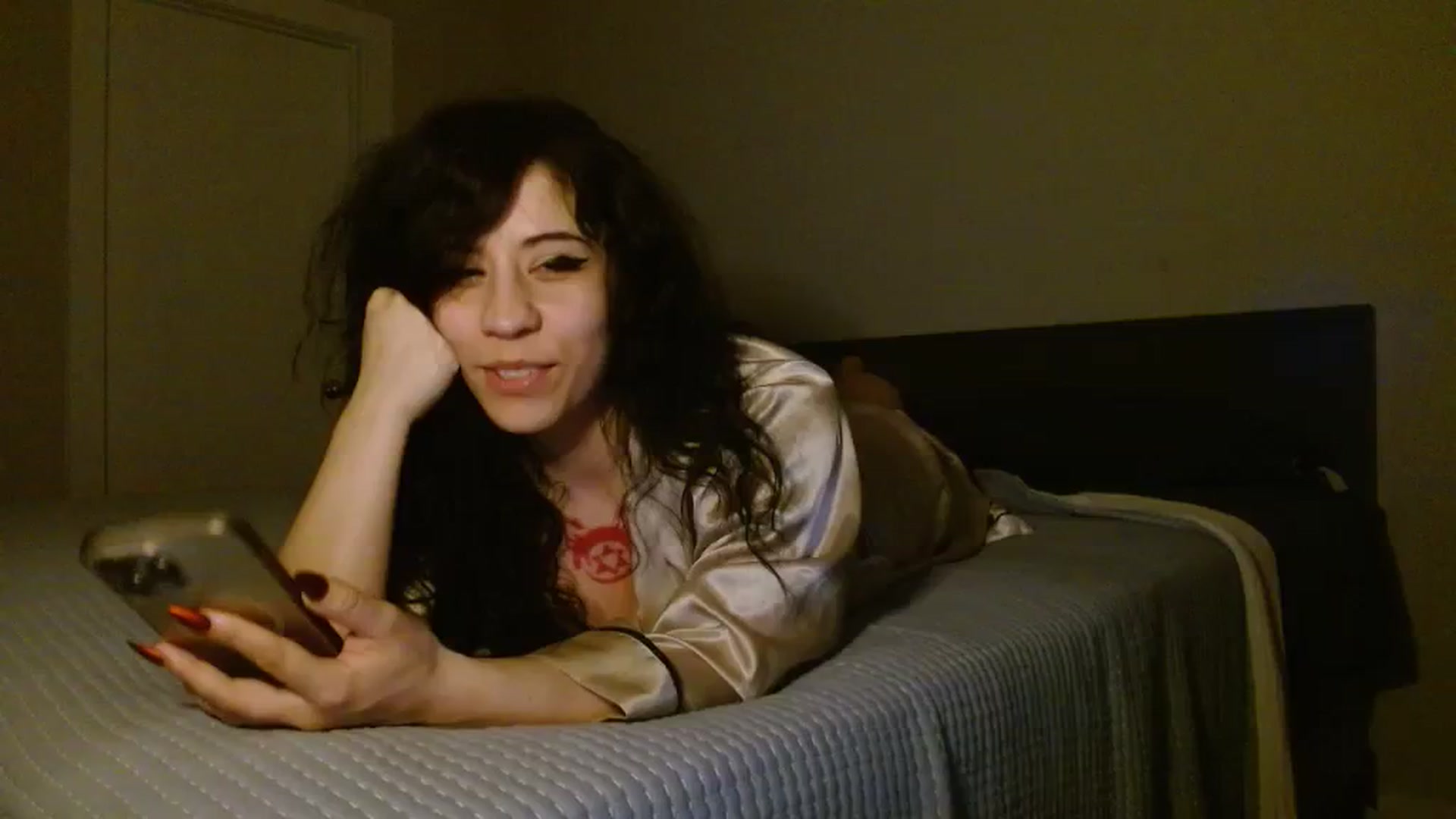 Gallery image thumbnail from Amilustxx's myfreecams stream on, 04/13/2024, 01:44 image 20 of 20