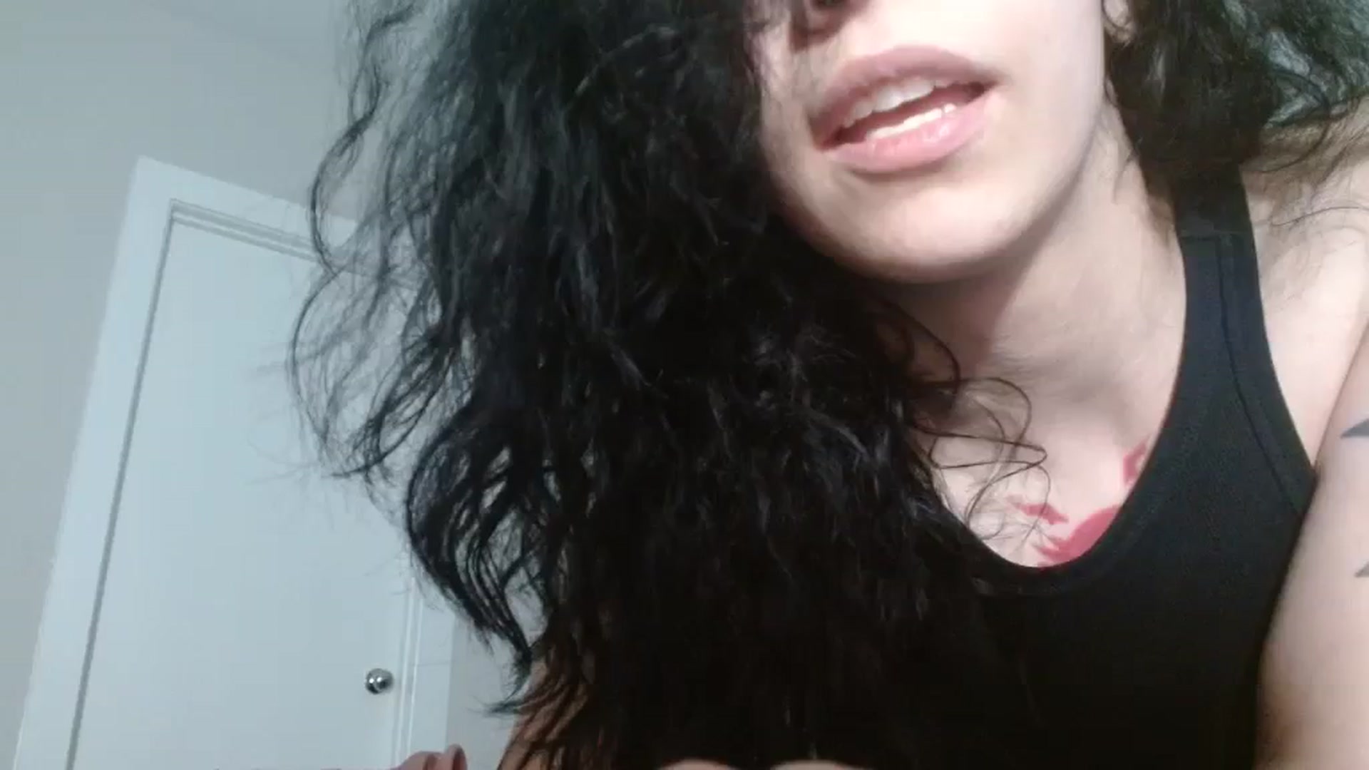Gallery image thumbnail from Amilustxx's myfreecams stream on, 04/13/2024, 01:44 image 6 of 20