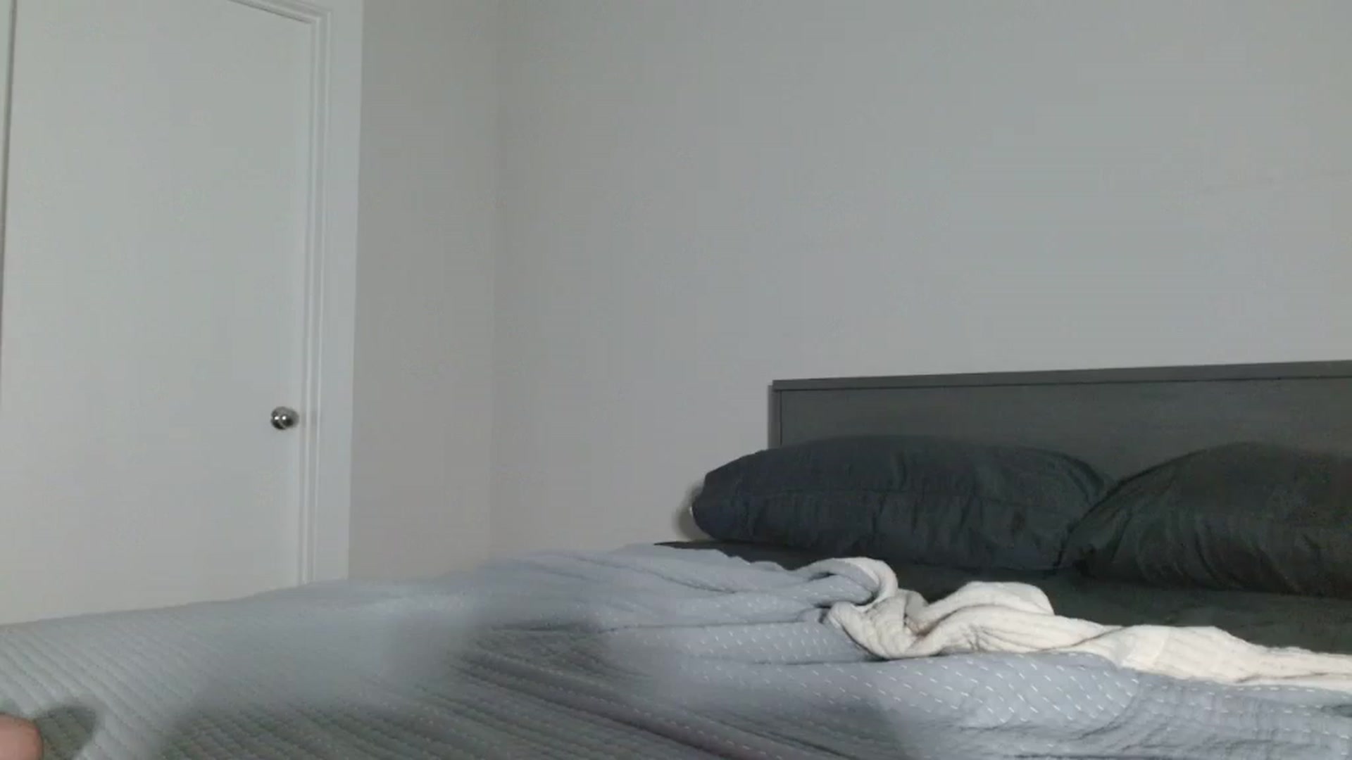 Gallery image thumbnail from Amilustxx's myfreecams stream on, 04/13/2024, 01:44 image 10 of 20