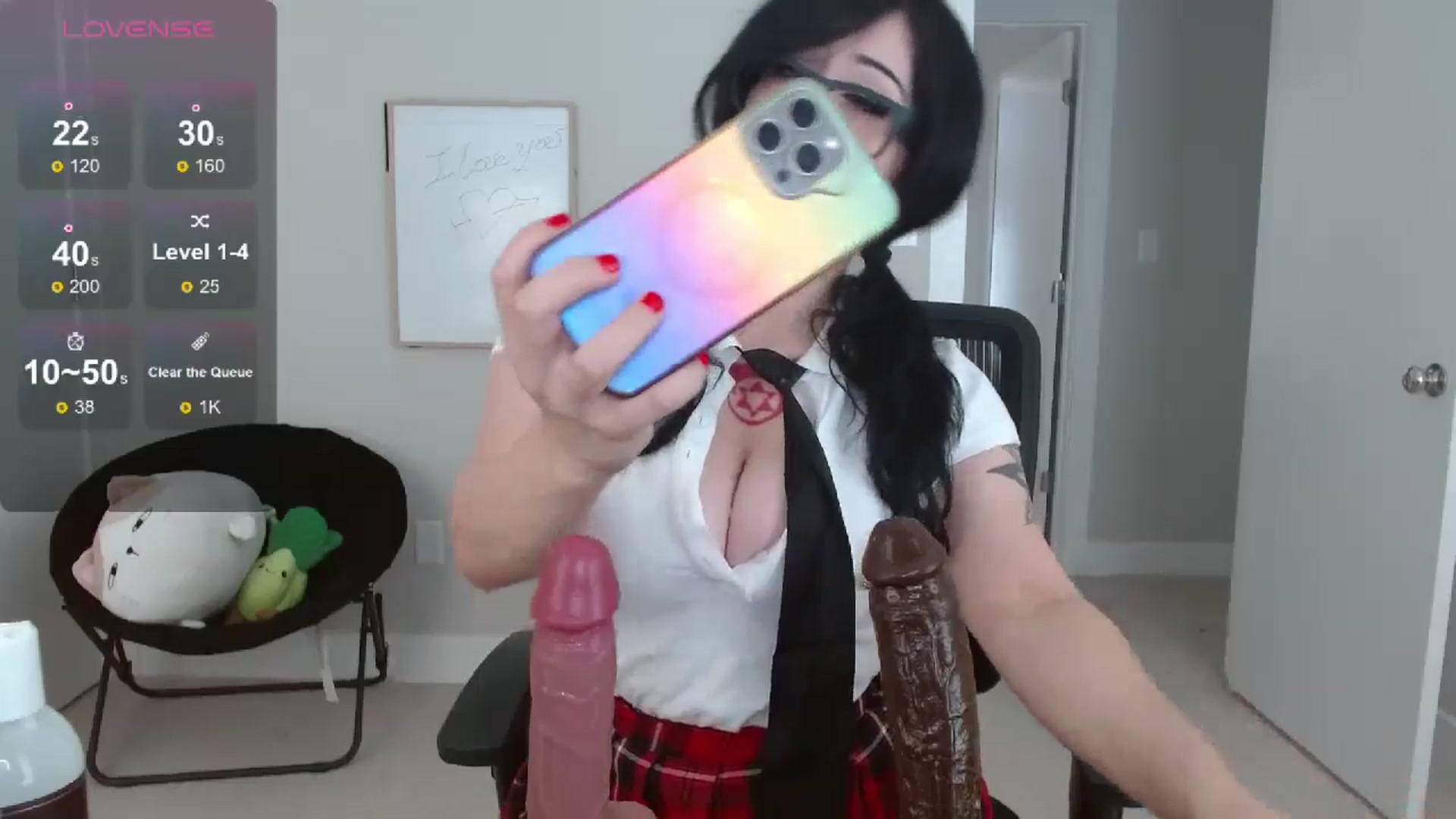 Gallery image thumbnail from Amilustxx's myfreecams stream on, 05/19/2024, 17:08 image 15 of 20