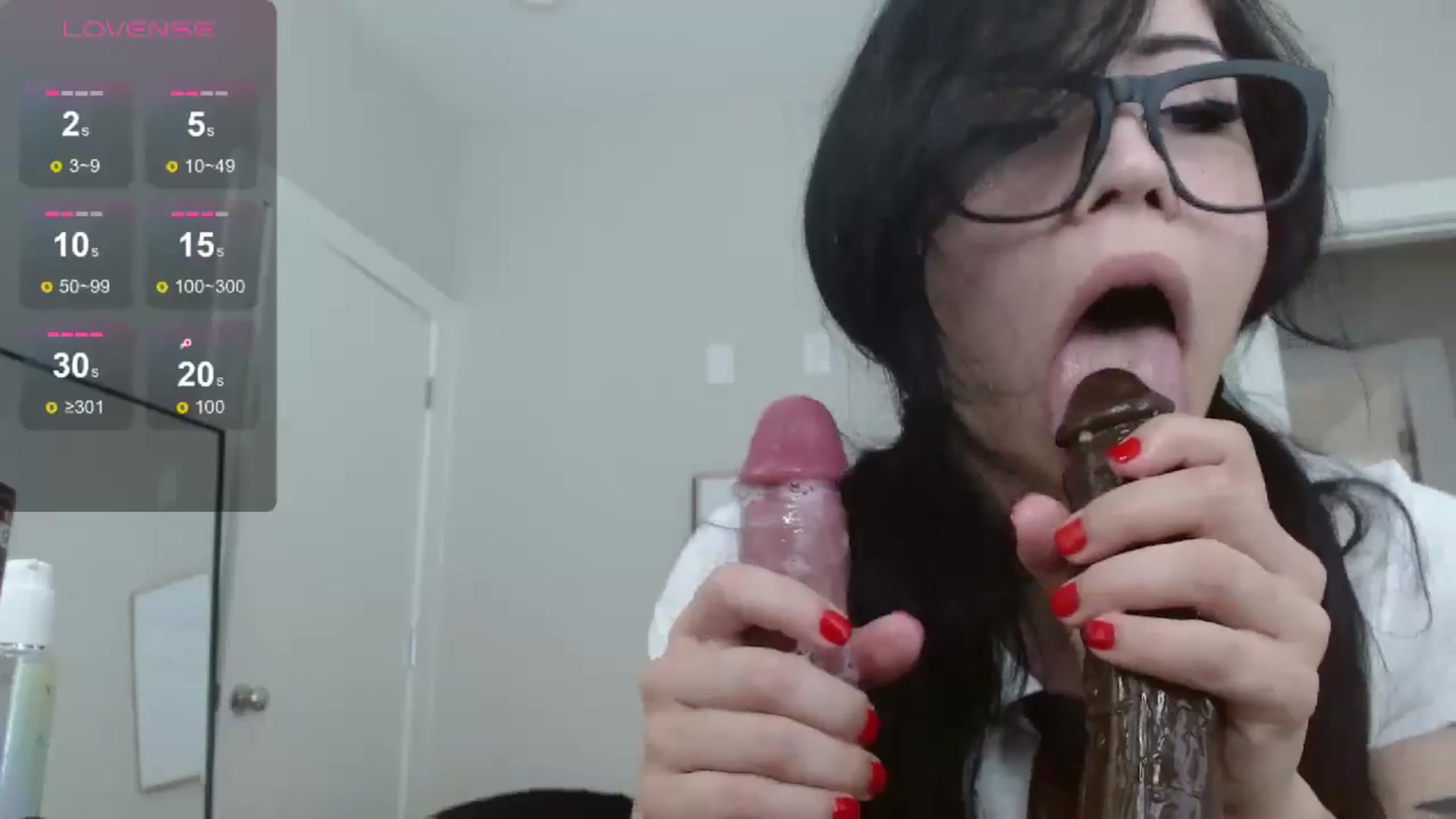 Gallery image thumbnail from Amilustxx's myfreecams stream on, 05/19/2024, 18:07 image 19 of 20