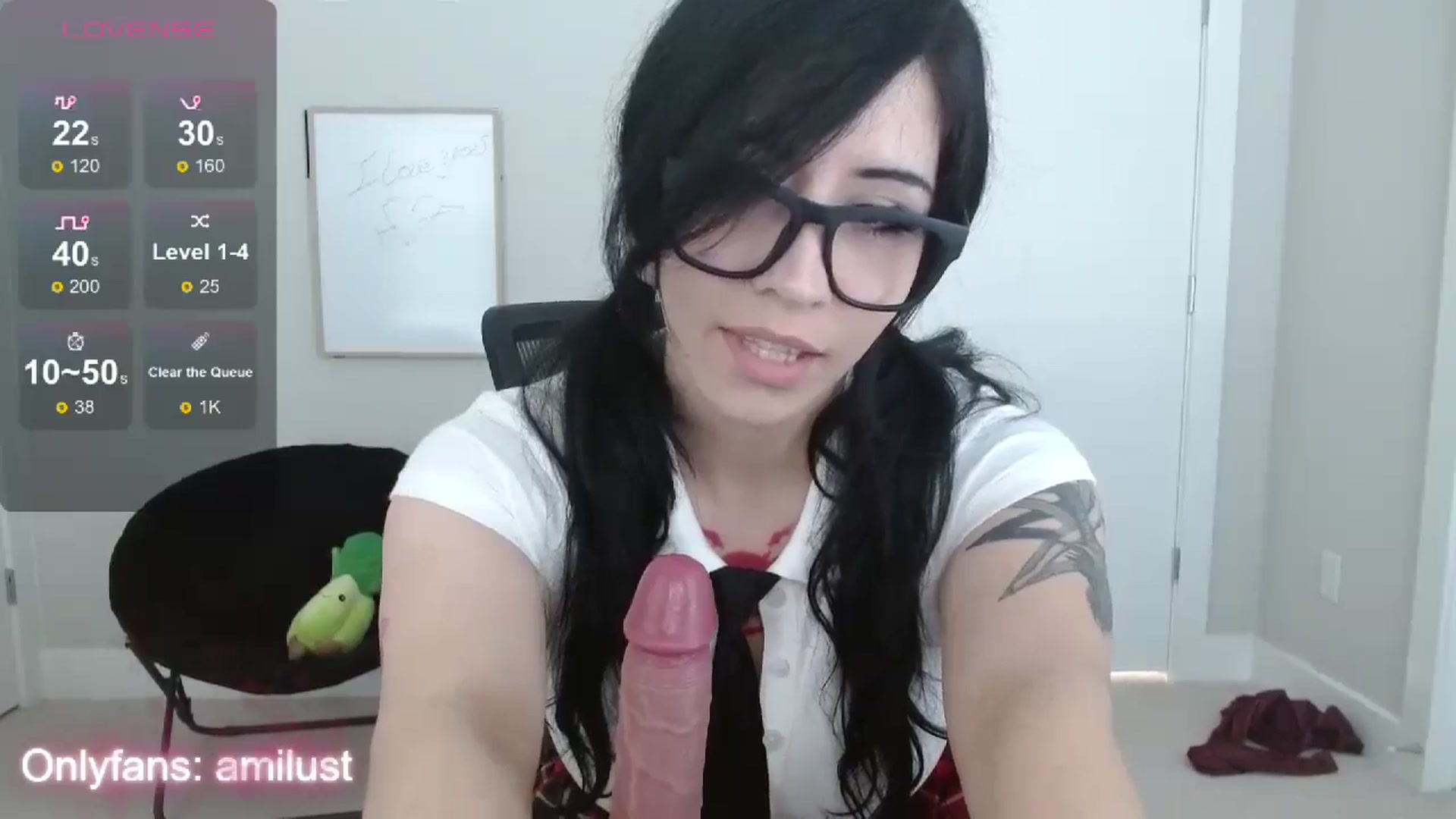 Gallery image thumbnail from Amilustxx's myfreecams stream on, 05/19/2024, 23:31 image 3 of 20