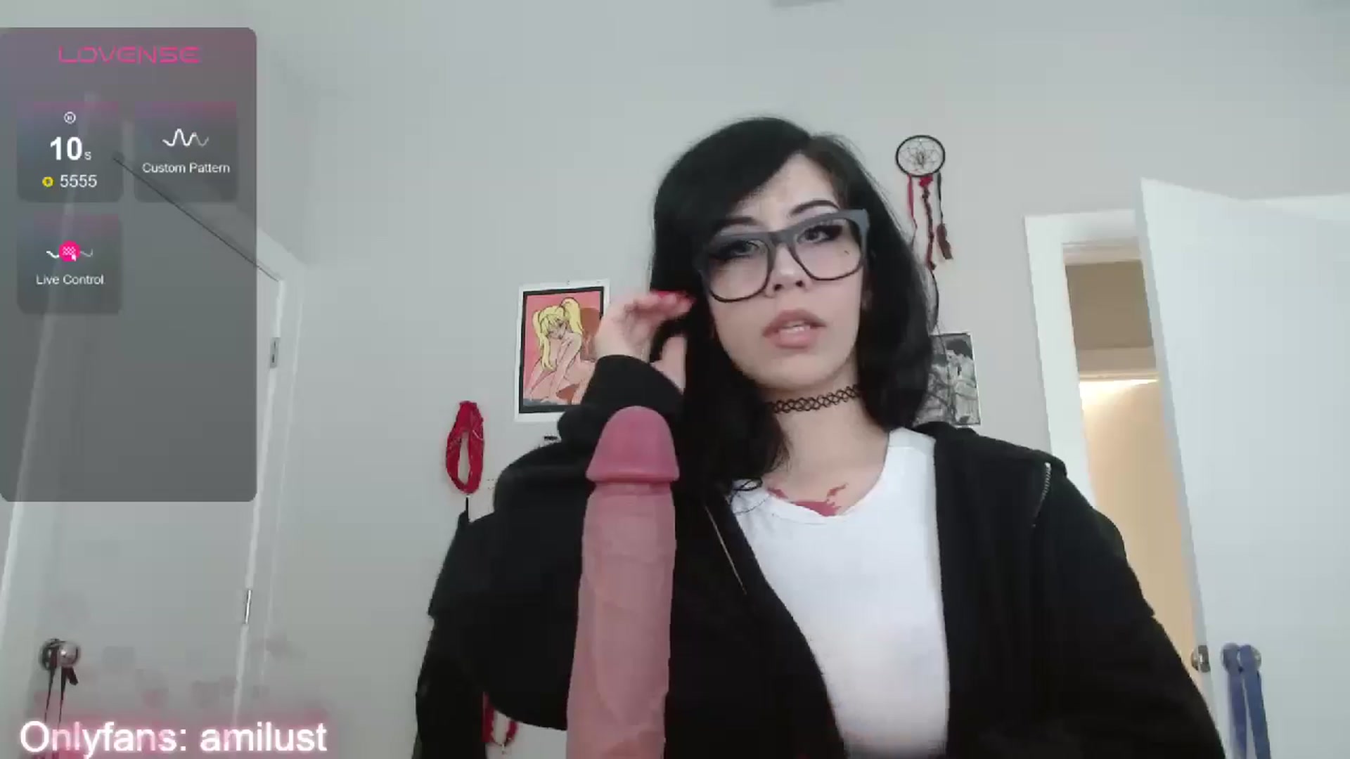 Gallery image thumbnail from Amilustxx's myfreecams stream on, 06/01/2024, 02:48 image 3 of 20