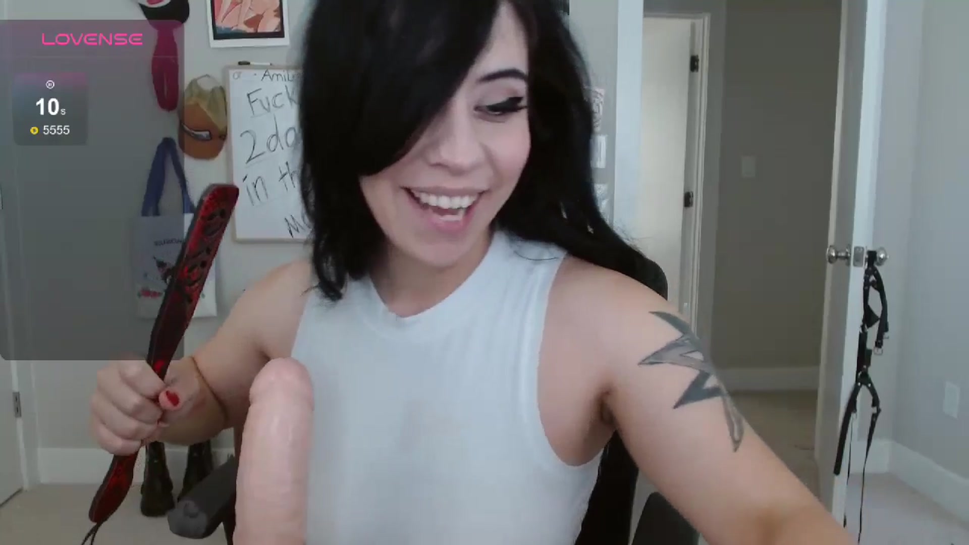 Gallery image thumbnail from Amilustxx's myfreecams stream on, 07/01/2024, 20:33 image 12 of 20