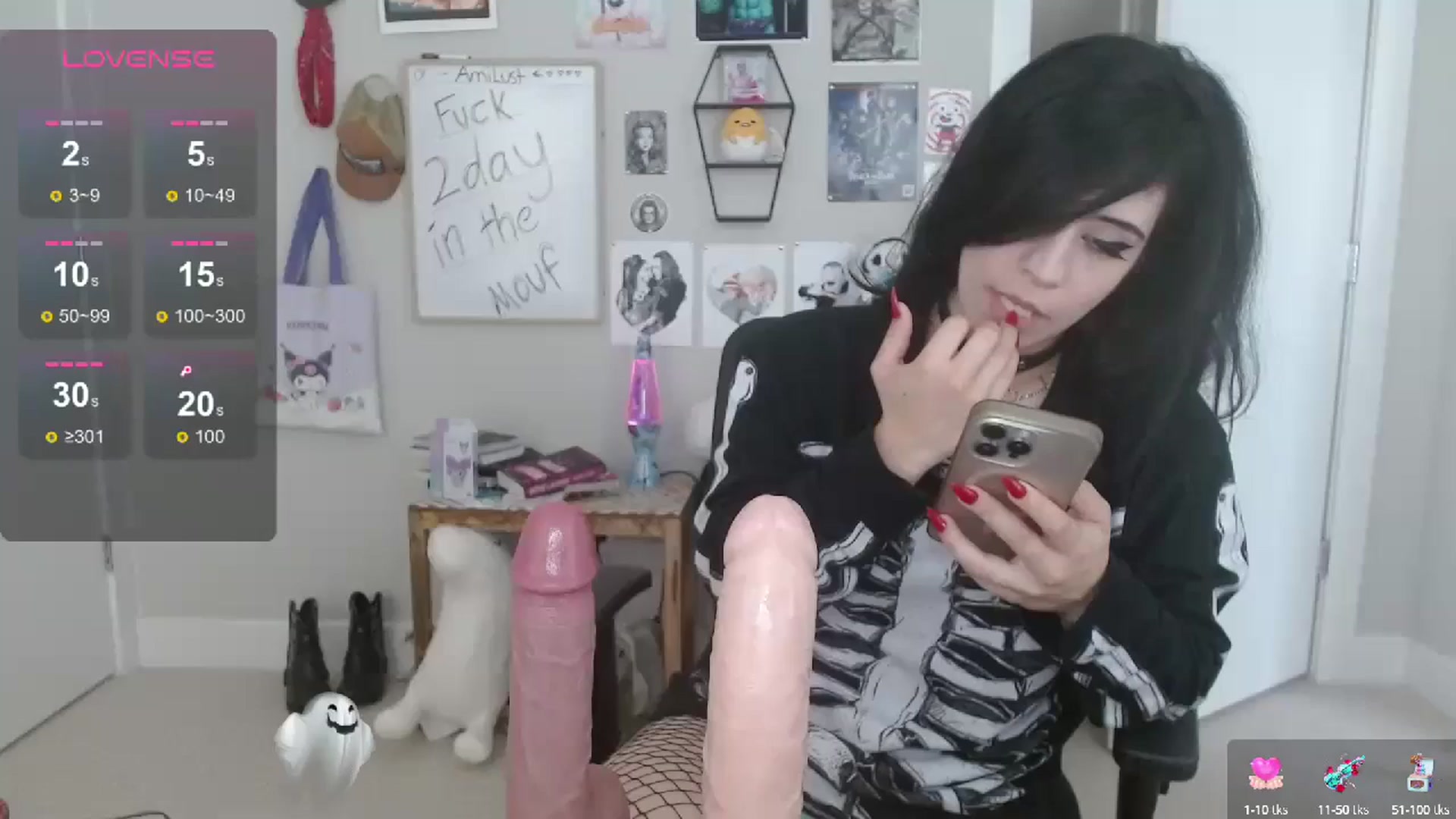 Gallery image thumbnail from Amilustxx's myfreecams stream on, 07/10/2024, 18:47 image 13 of 20