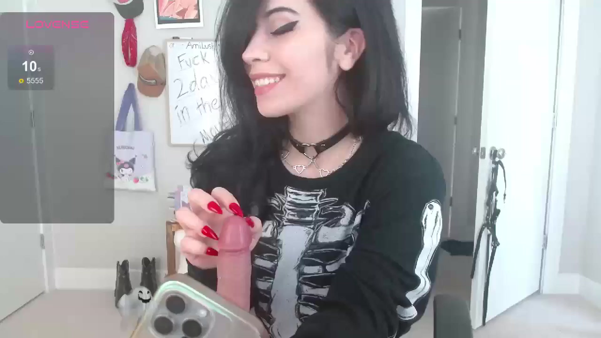 Gallery image thumbnail from Amilustxx's myfreecams stream on, 07/10/2024, 18:47 image 1 of 20