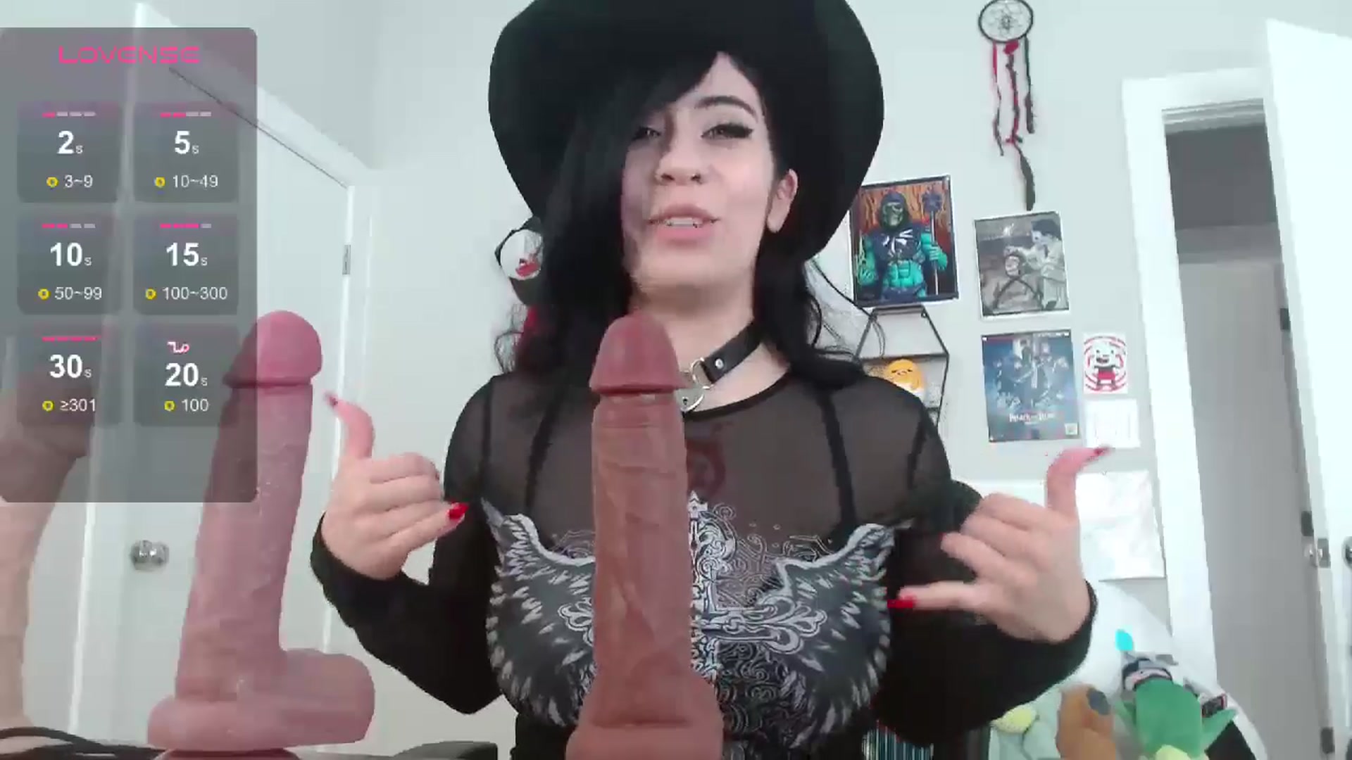 Gallery image thumbnail from Amilustxx's myfreecams stream on, 07/19/2024, 18:10 image 10 of 20