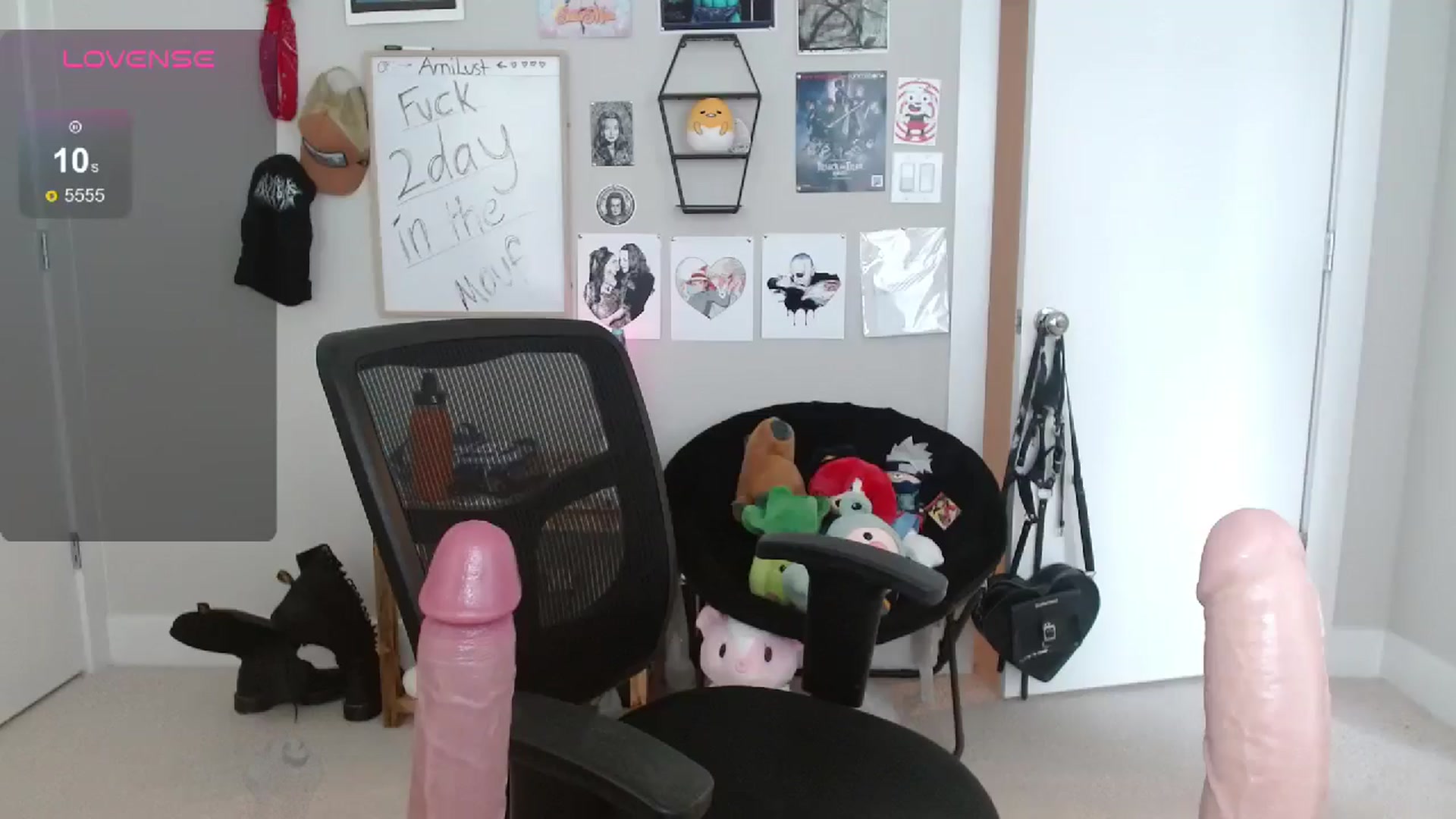 Gallery image thumbnail from Amilustxx's myfreecams stream on, 07/21/2024, 20:06 image 8 of 20