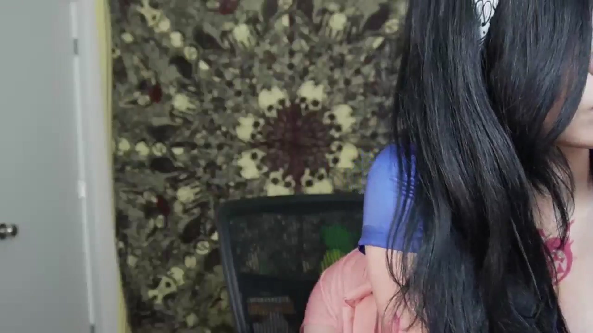 Gallery image thumbnail from Amilustxx's myfreecams stream on, 08/10/2024, 21:48 image 16 of 20