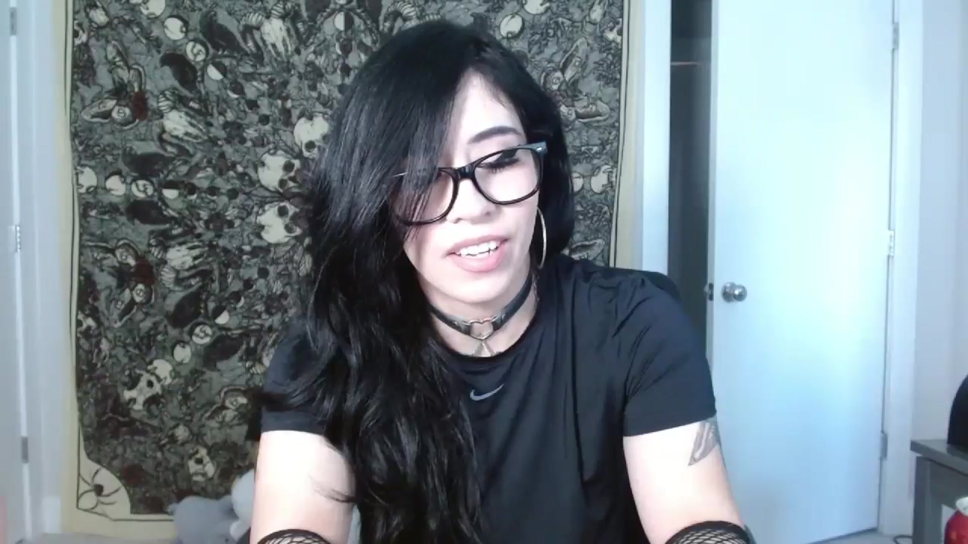 Gallery image thumbnail from Amilustxx's myfreecams stream on, 08/14/2024, 23:27 image 20 of 20