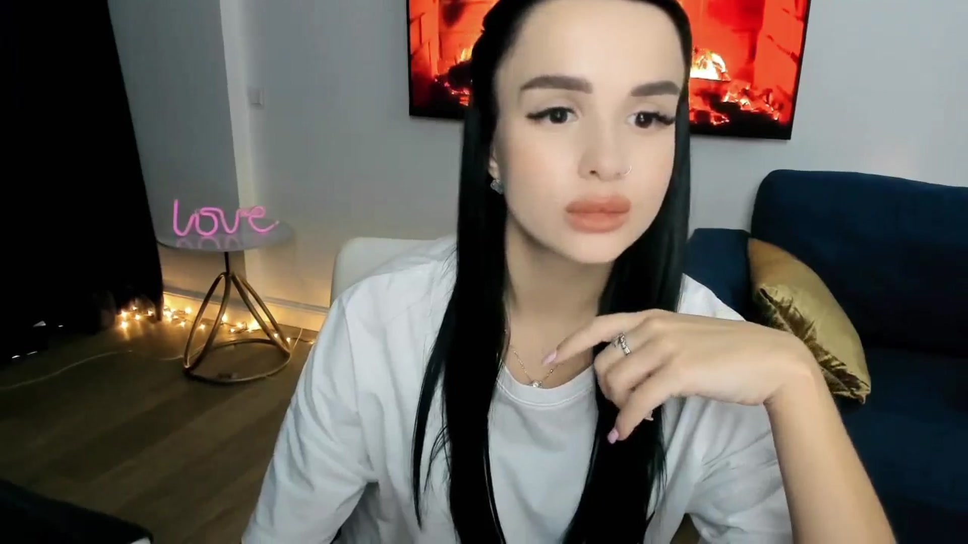 Gallery image thumbnail from Amimysteryx's myfreecams stream on, 12/15/2025, 11:20 image 19 of 20