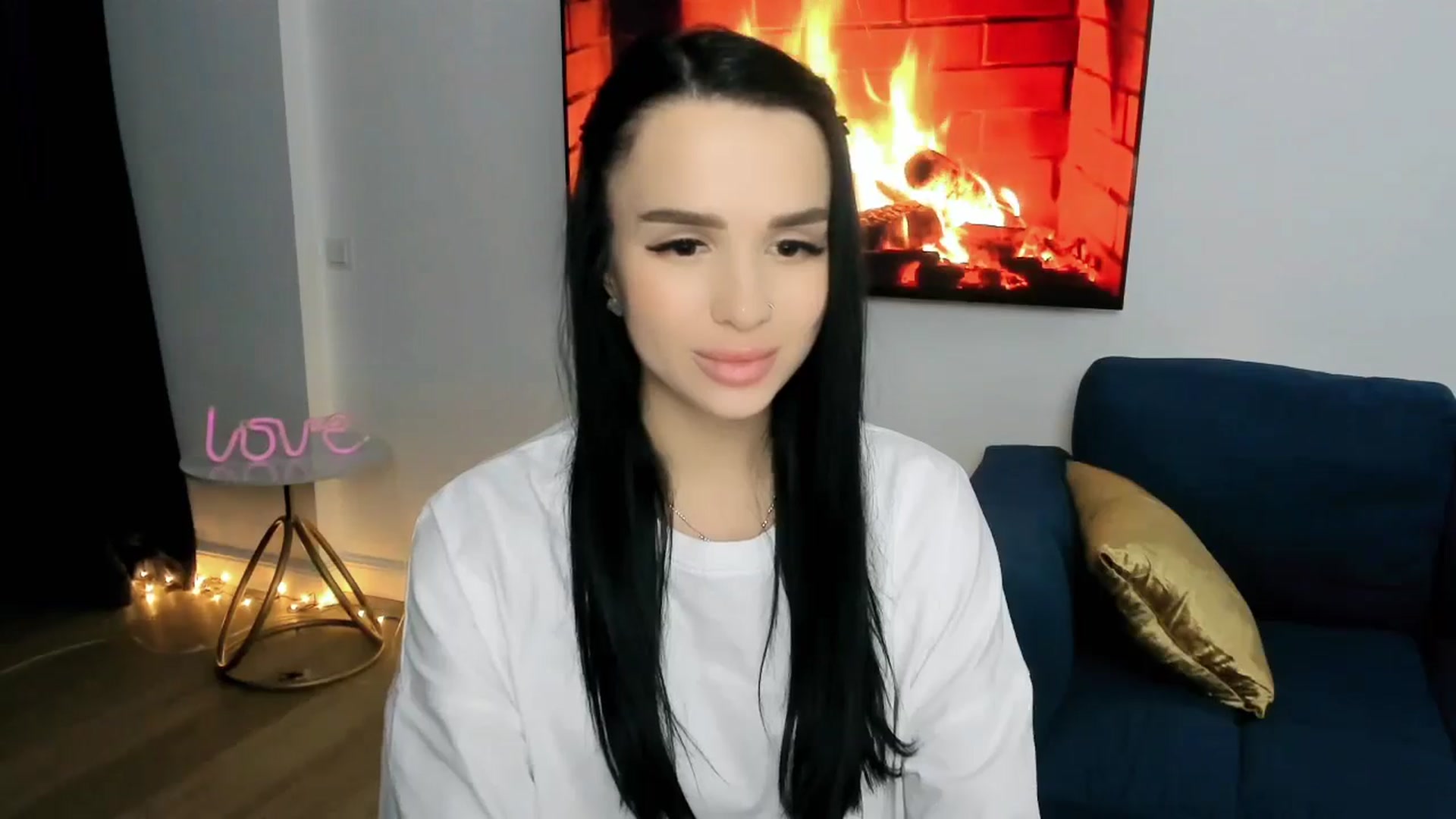 Gallery image thumbnail from Amimysteryx's myfreecams stream on, 12/17/2025, 11:41 image 7 of 20