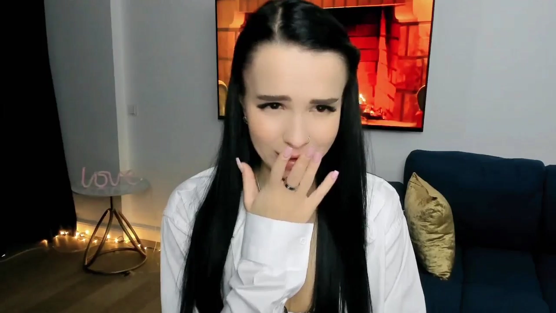 Gallery image thumbnail from Amimysteryx's myfreecams stream on, 12/25/2025, 08:11 image 19 of 20