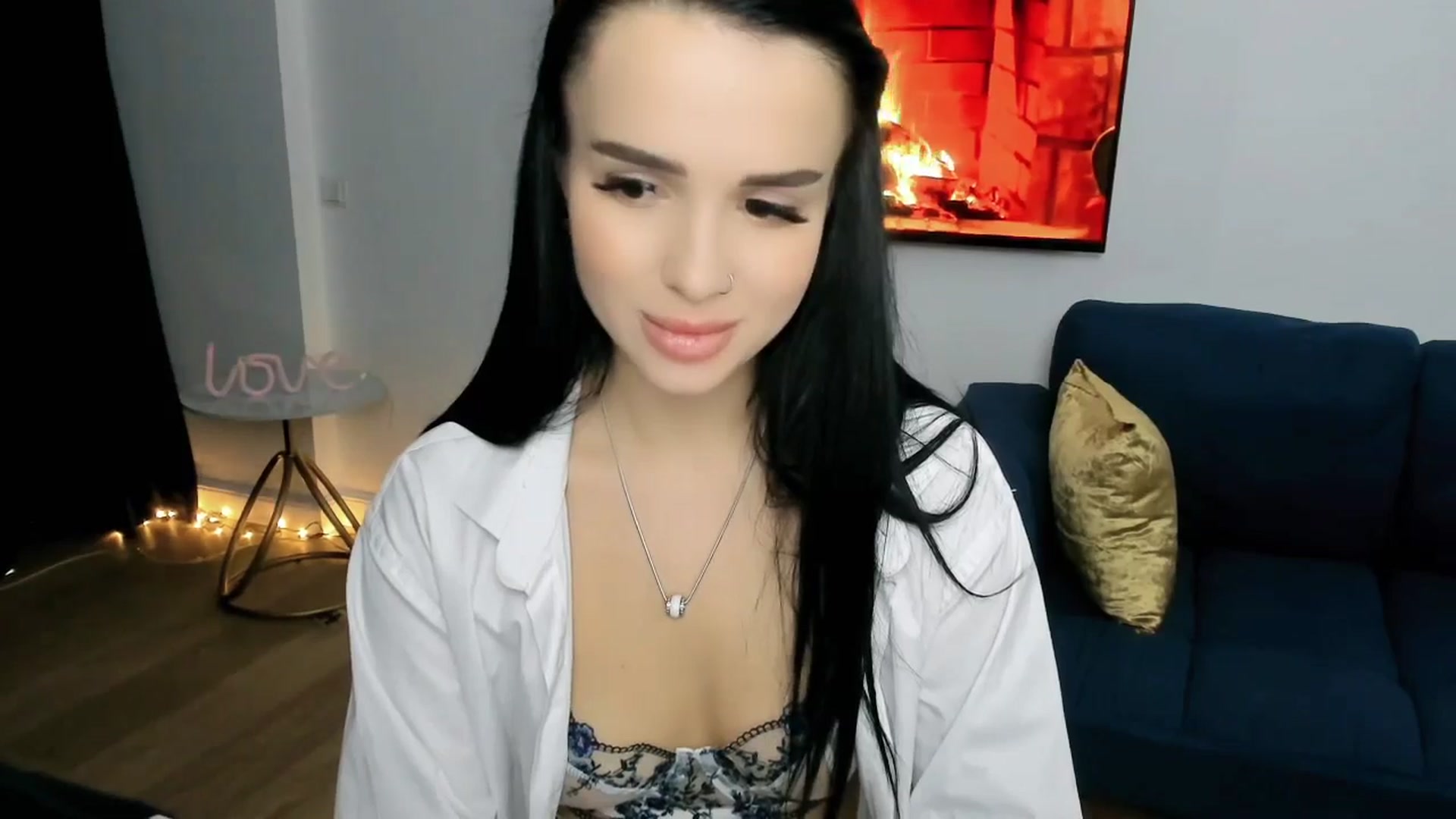 Gallery image thumbnail from Amimysteryx's myfreecams stream on, 12/25/2025, 08:11 image 12 of 20