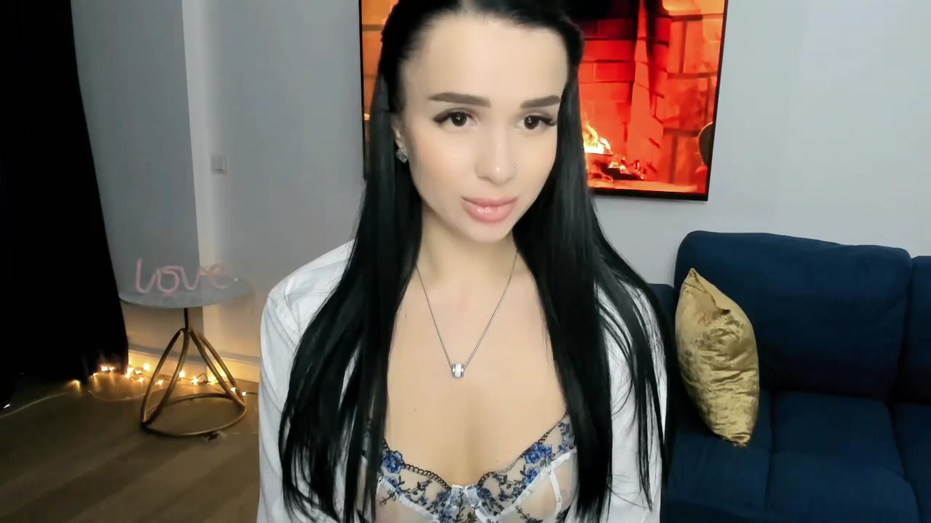 Gallery image thumbnail from Amimysteryx's myfreecams stream on, 12/25/2025, 08:59 image 13 of 20