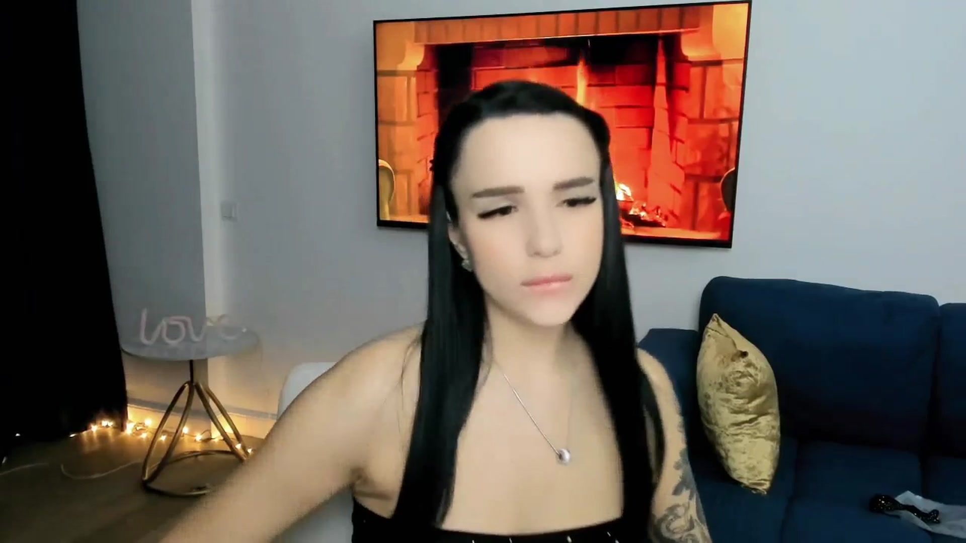 Gallery image thumbnail from Amimysteryx's myfreecams stream on, 12/26/2025, 08:35 image 6 of 20