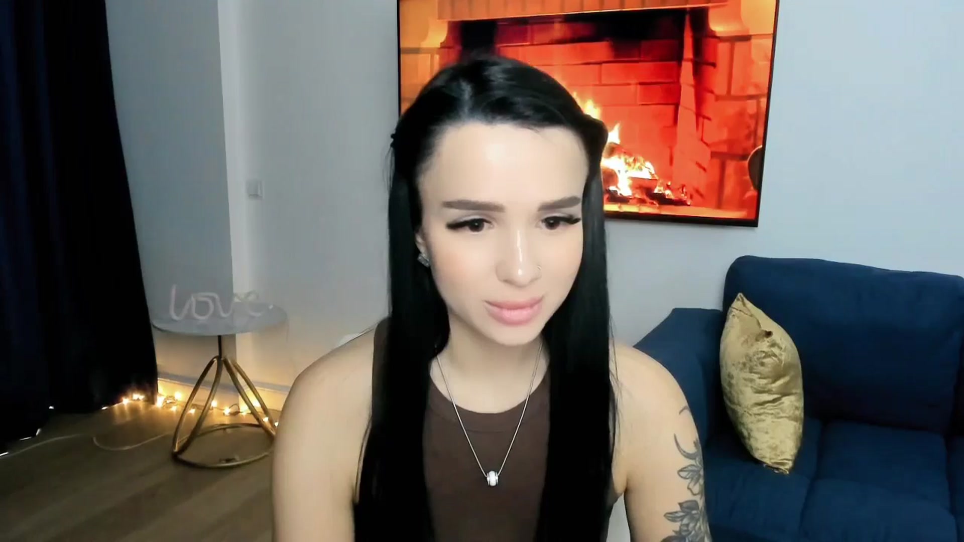 Gallery image thumbnail from Amimysteryx's myfreecams stream on, 12/26/2025, 08:35 image 18 of 20