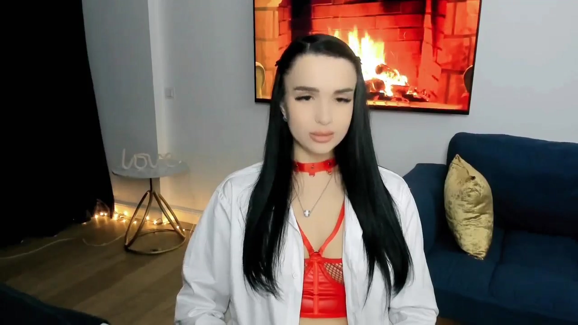 Gallery image thumbnail from Amimysteryx's myfreecams stream on, 12/30/2025, 07:30 image 12 of 20