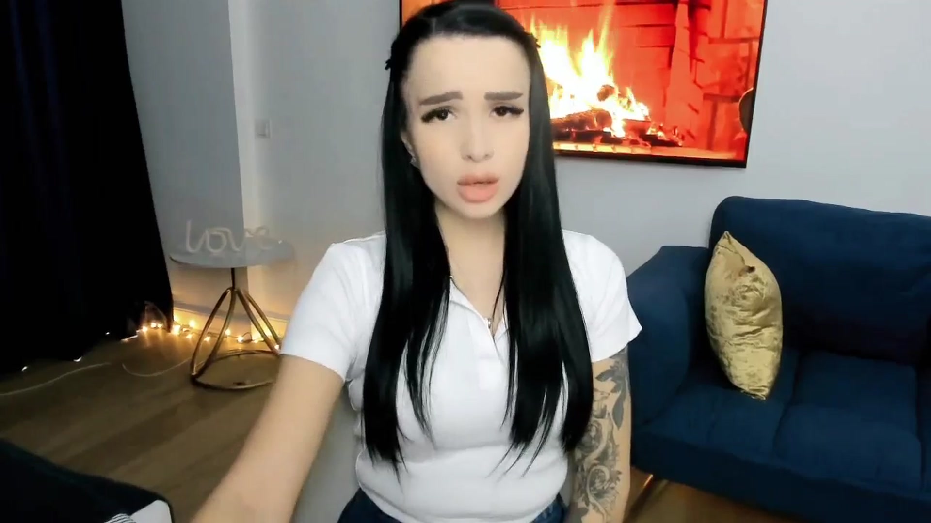 Gallery image thumbnail from Amimysteryx's myfreecams stream on, 12/30/2025, 09:25 image 6 of 20