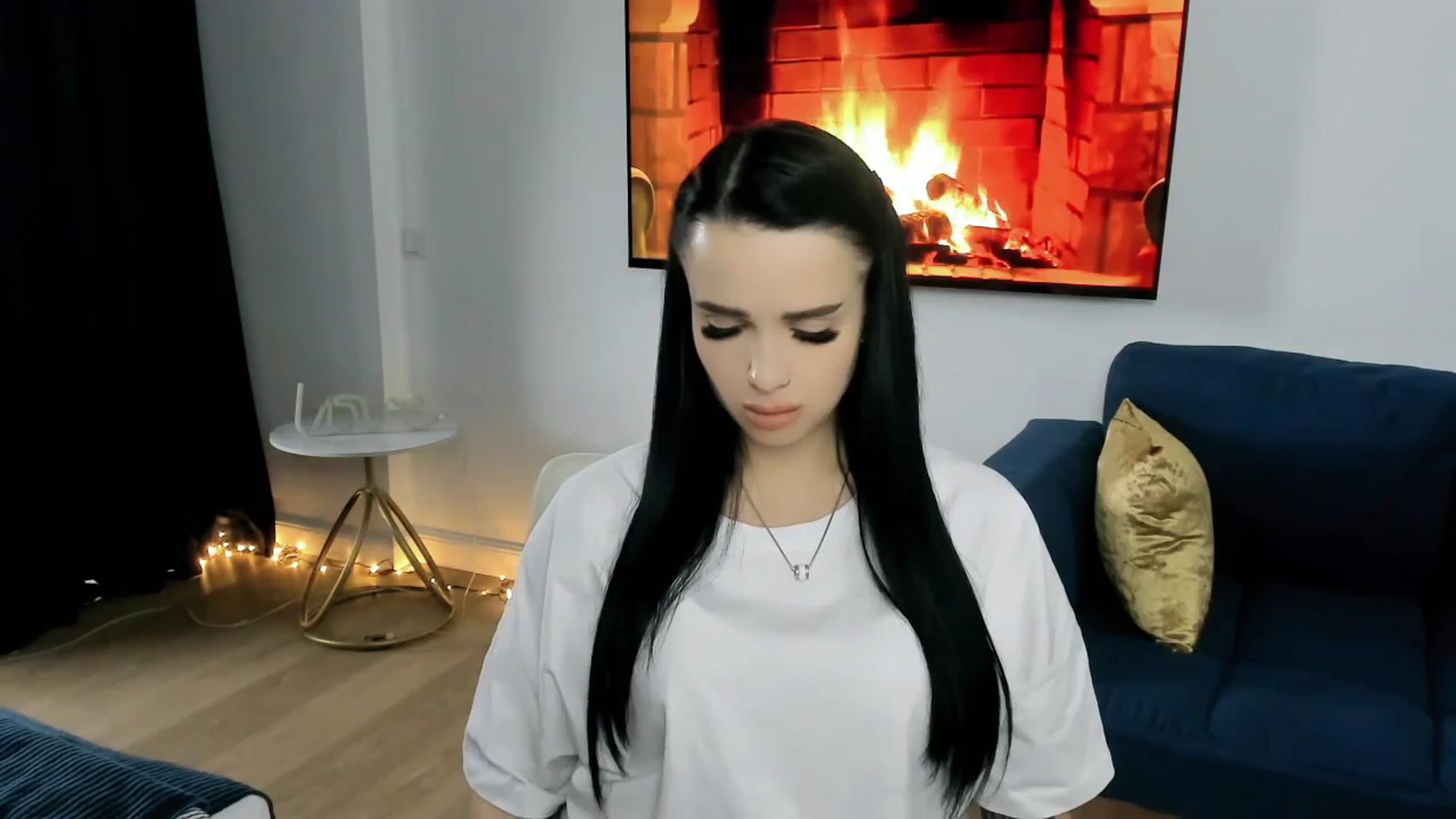 Gallery image thumbnail from Amimysteryx's myfreecams stream on, 12/31/2025, 09:46 image 11 of 20