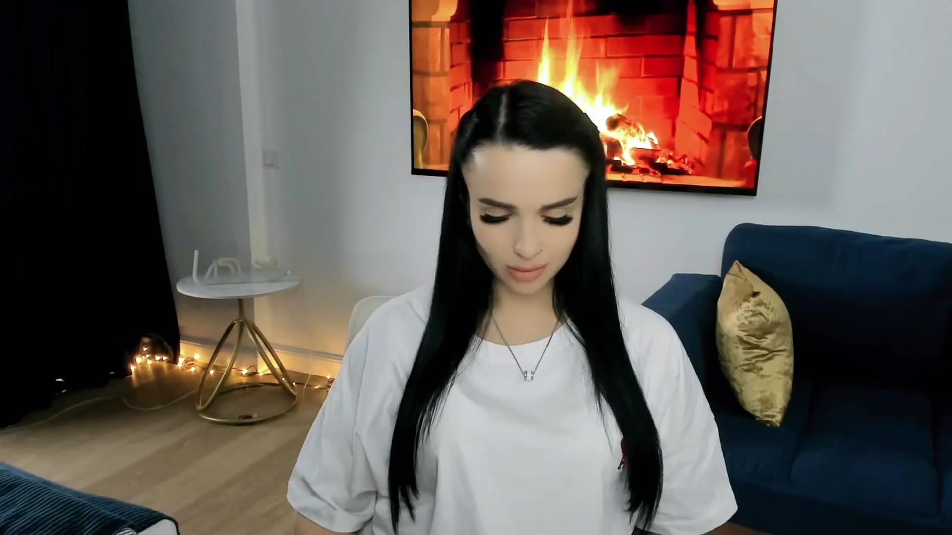 Gallery image thumbnail from Amimysteryx's myfreecams stream on, 12/31/2025, 09:46 image 10 of 20