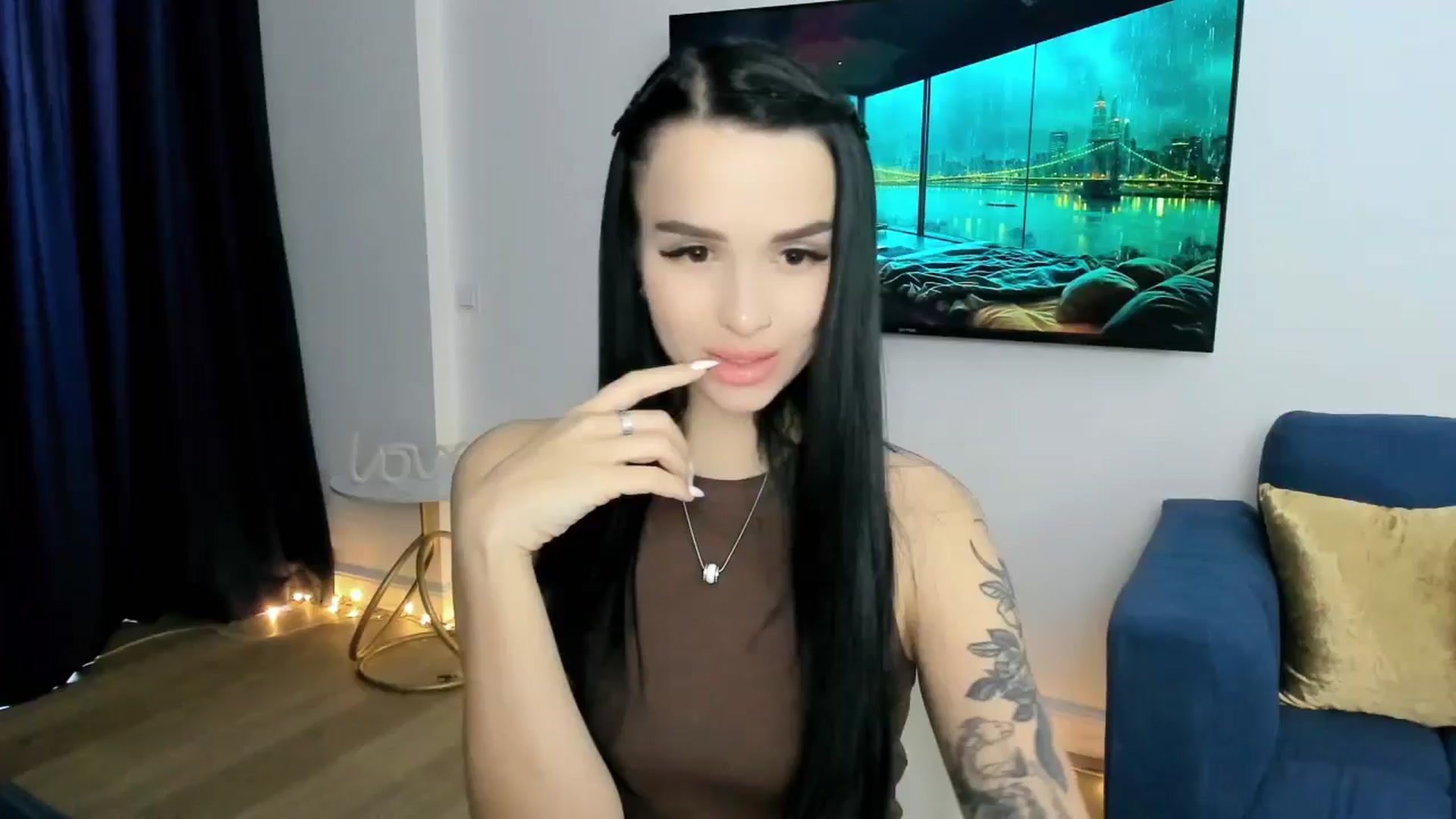 Gallery image thumbnail from Amimysteryx's myfreecams stream on, 01/07/2026, 09:09 image 1 of 20