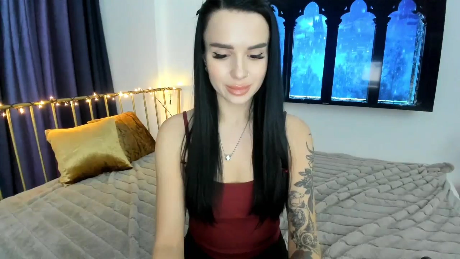 Gallery image thumbnail from Amimysteryx's myfreecams stream on, 01/21/2026, 11:38 image 15 of 20