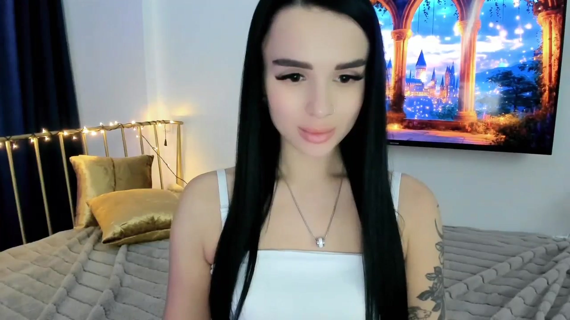Gallery image thumbnail from Amimysteryx's myfreecams stream on, 01/29/2026, 11:04 image 9 of 20
