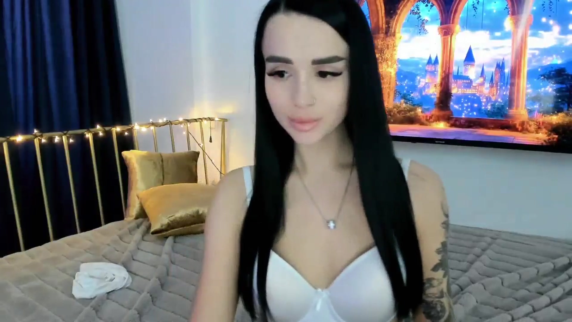 Gallery image thumbnail from Amimysteryx's myfreecams stream on, 01/29/2026, 11:04 image 16 of 20