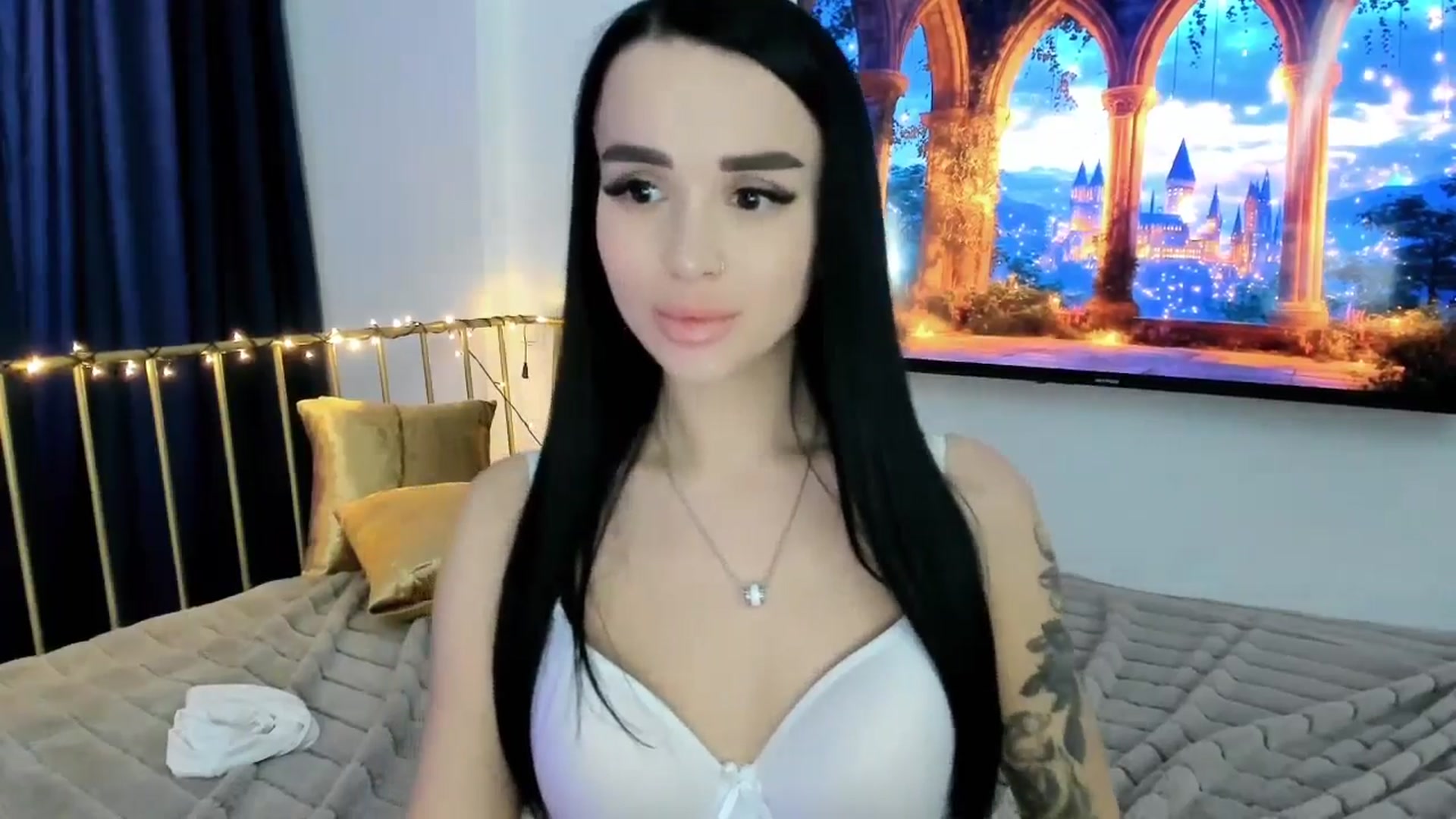 Gallery image thumbnail from Amimysteryx's myfreecams stream on, 01/29/2026, 11:04 image 18 of 20