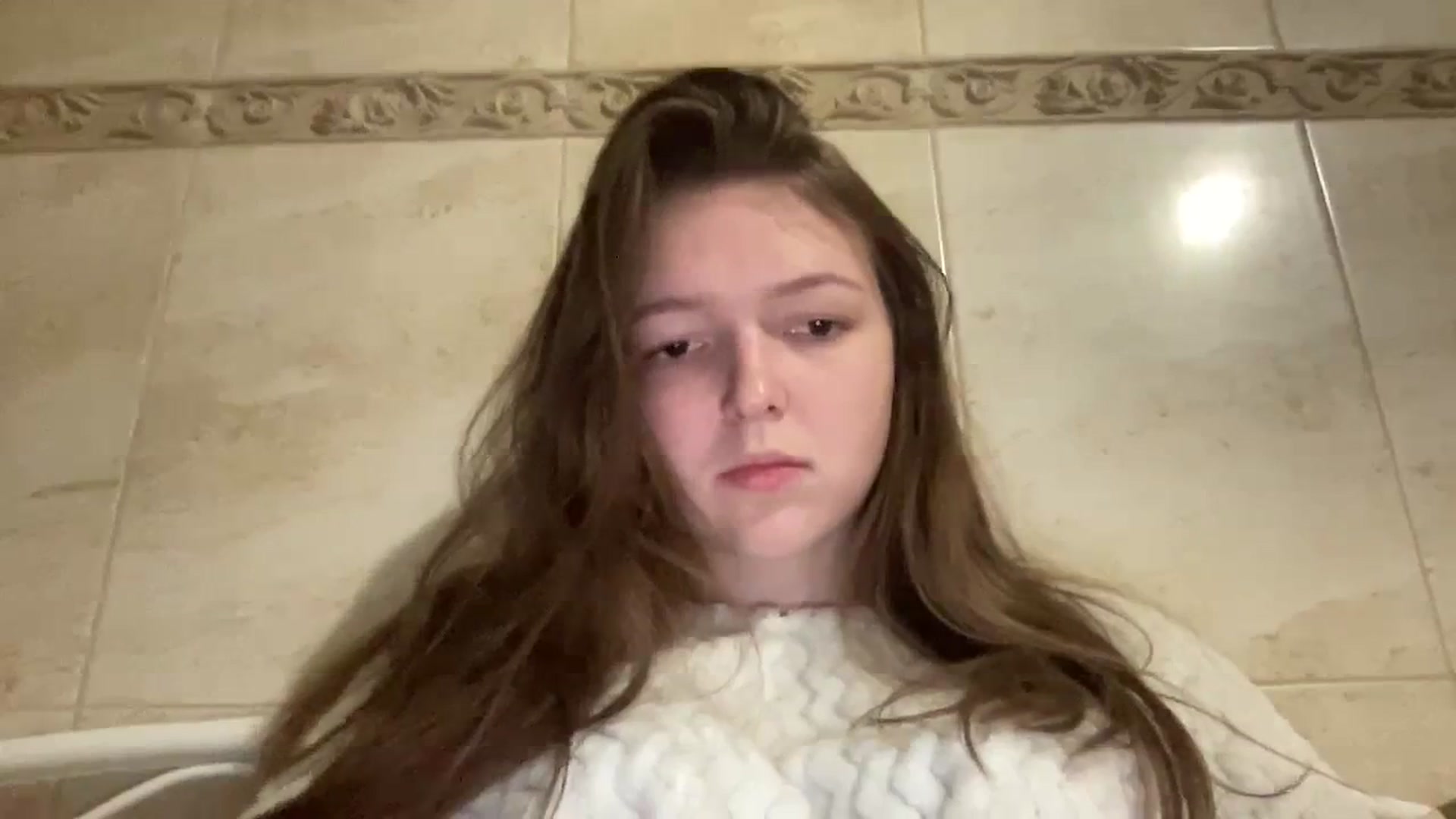 Gallery image thumbnail from AminaMi21's myfreecams stream on, 11/14/2023, 15:01 image 9 of 20