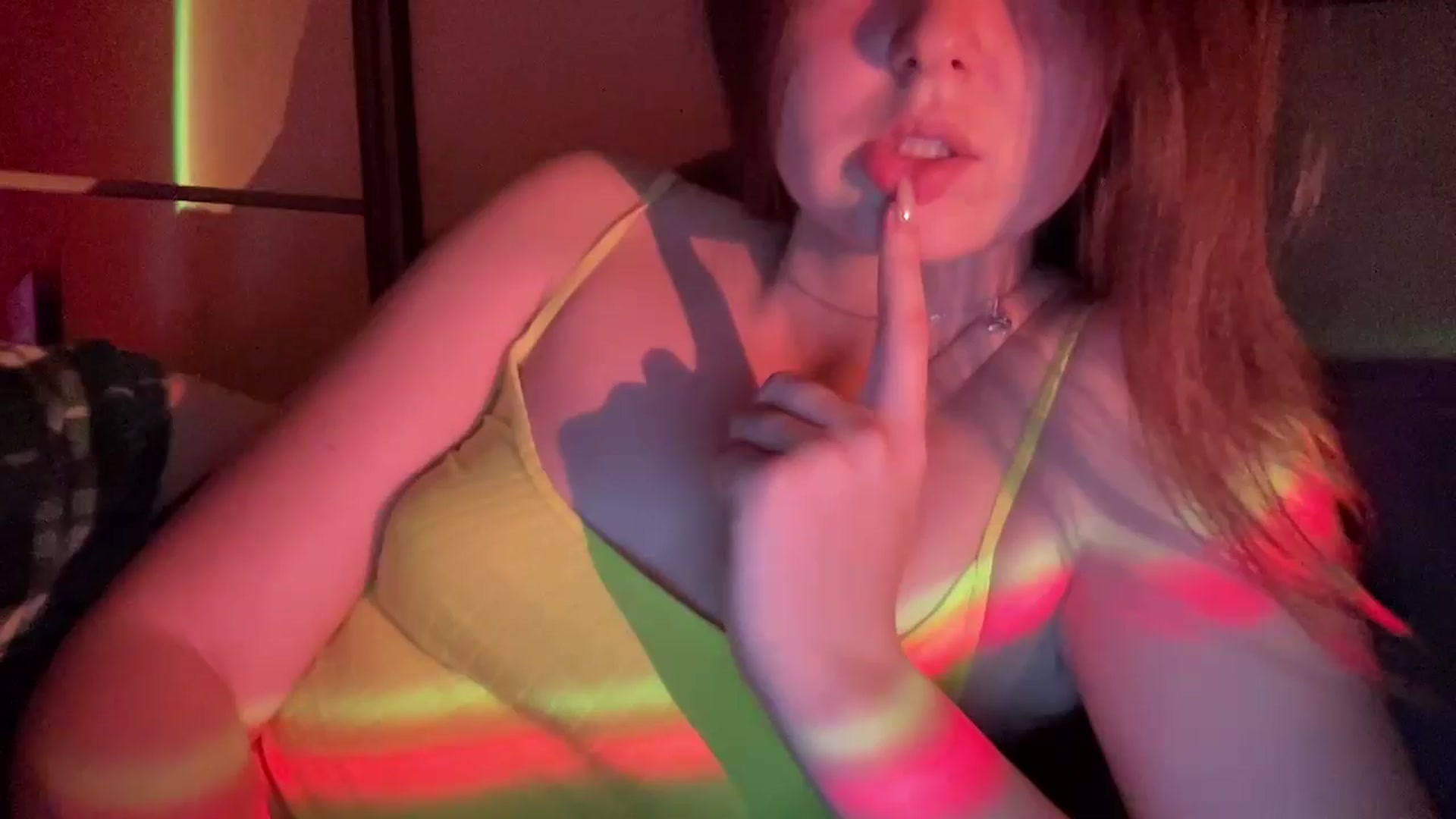 Gallery image thumbnail from AminaMi21's myfreecams stream on, 11/04/2024, 16:56 image 19 of 20