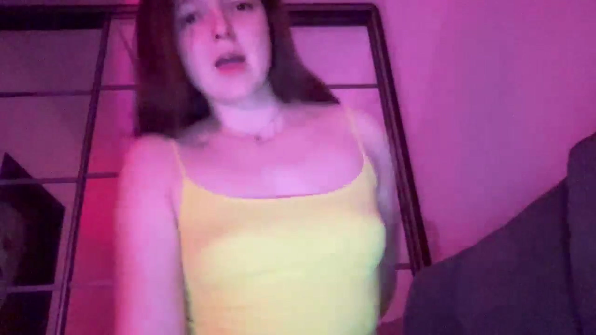 Gallery image thumbnail from AminaMi21's myfreecams stream on, 11/04/2024, 16:56 image 3 of 20