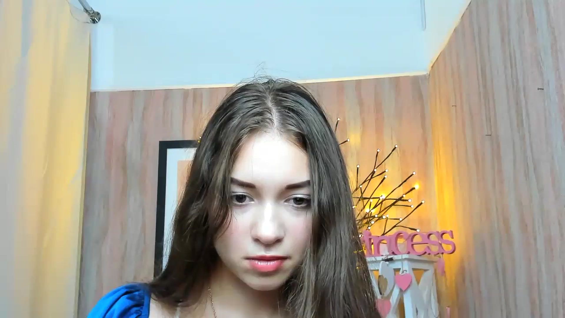 Gallery image thumbnail from AminaRoze's myfreecams stream on, 10/22/2023, 10:07 image 3 of 20