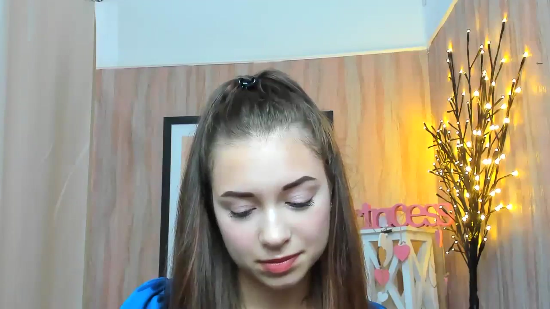 Gallery image thumbnail from AminaRoze's myfreecams stream on, 10/22/2023, 10:21 image 10 of 20